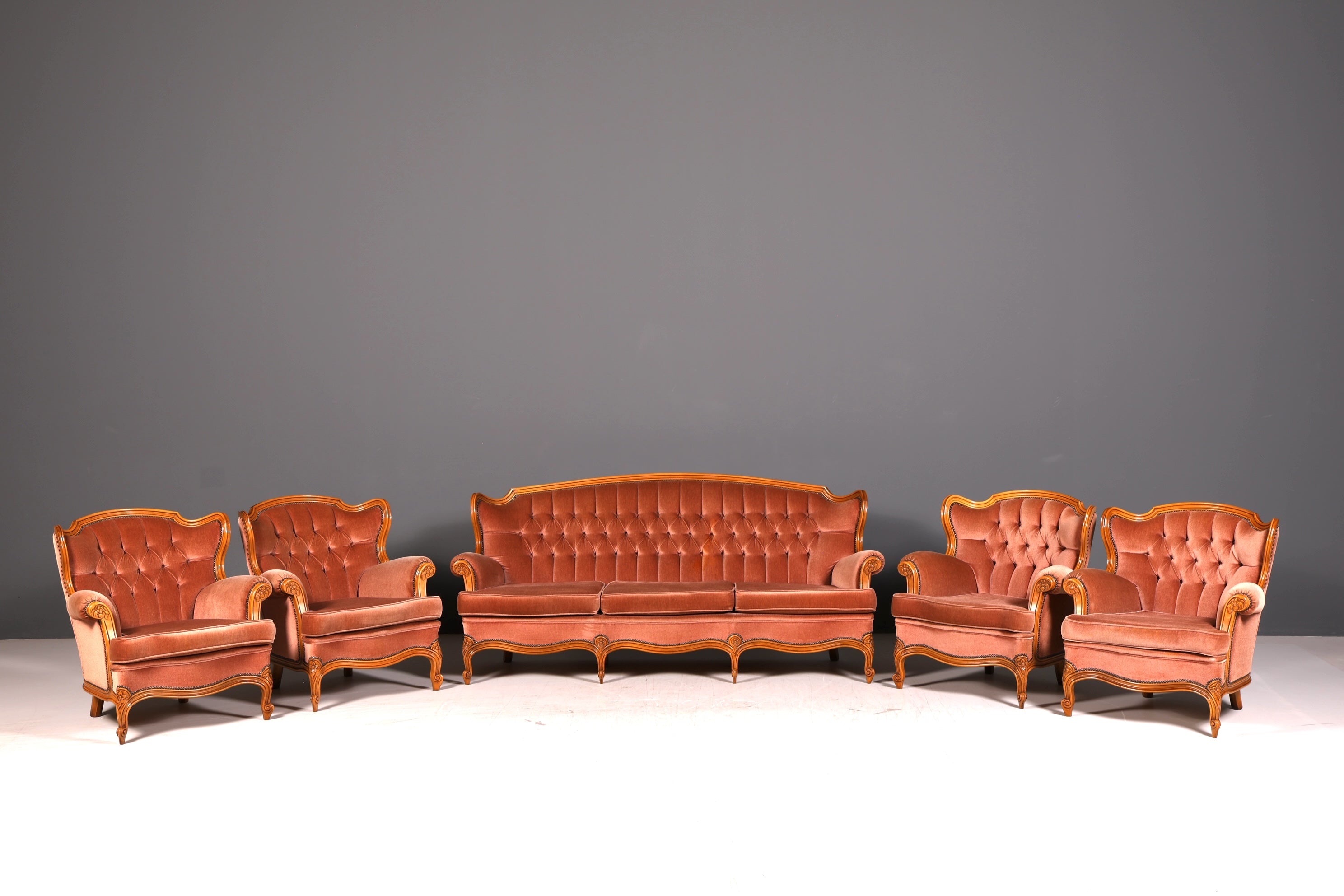 Elegant Chippendale Sofa Baroque Style Velvet Fabric Couch 3-Seater Rococo Antique Upholstered Sofa