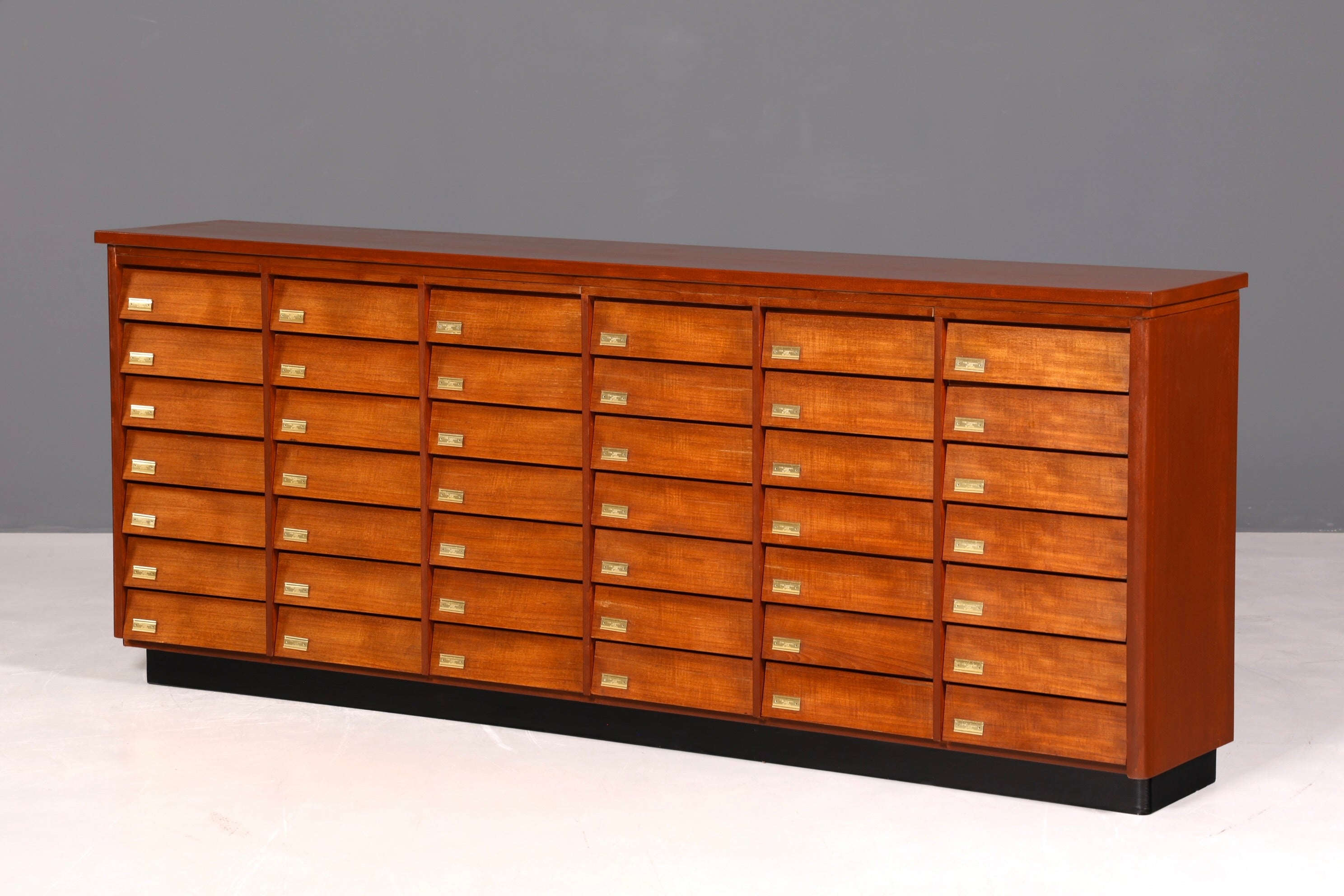 G113 Finish Wunderschöne Mid Century Kommode Vintage Bauhaus Apotheker Schrank Retro Schubladenkommode