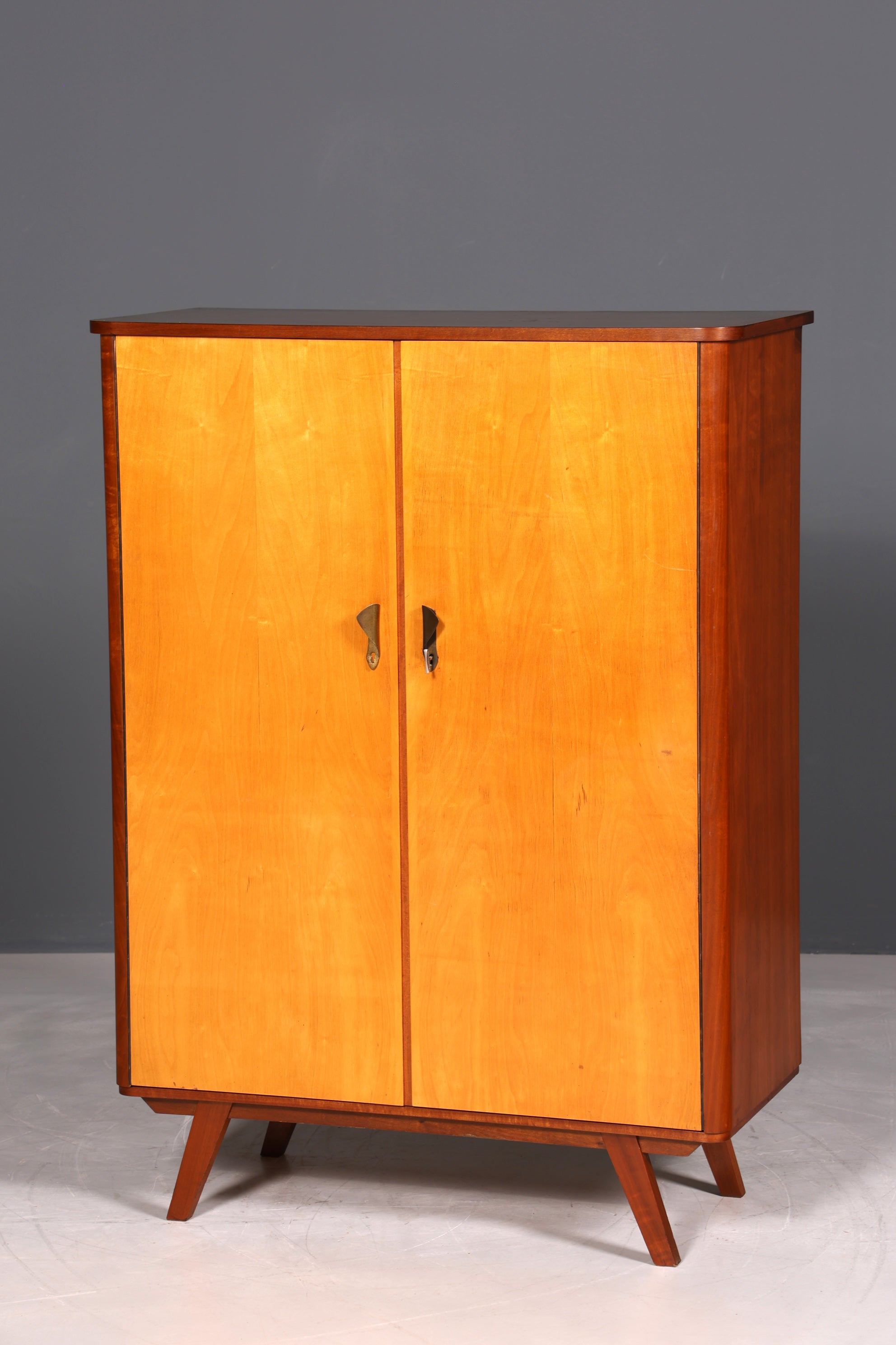 Traumhafter Mid Century Schrank 60er Jahre Wäscheschrank Aktenschrank Kommode