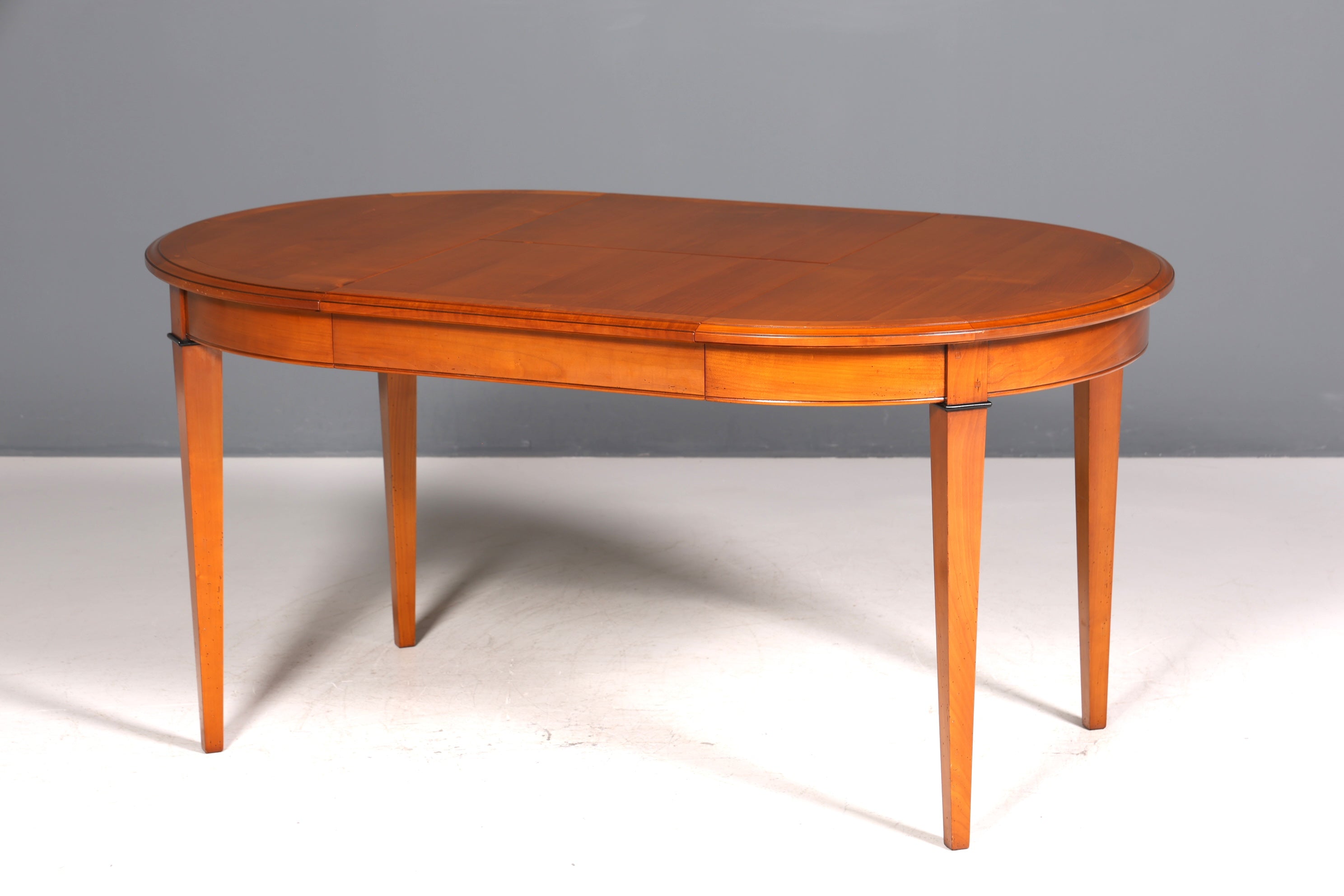 Traumhafter Original Selva Tisch Antik Stil Esstisch ausziehbarer Kirschholz Küchentisch