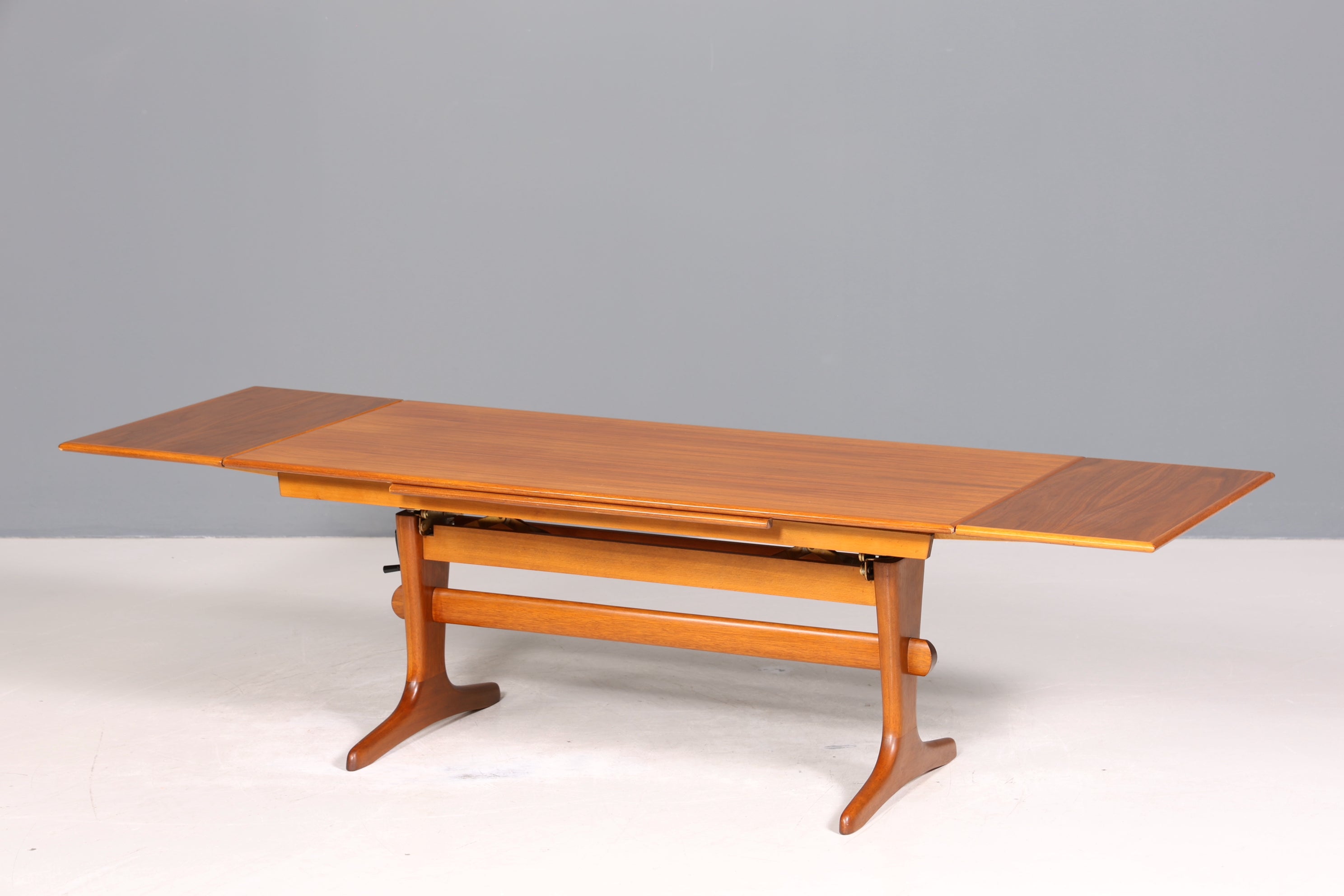 Wunderschöner Mid Century Couchtisch Teak Danish Retro Ablagetisch ausziehbarer höhenverstellbar Vintage Coffee Table 70er Jahre Wohnzimmertisch