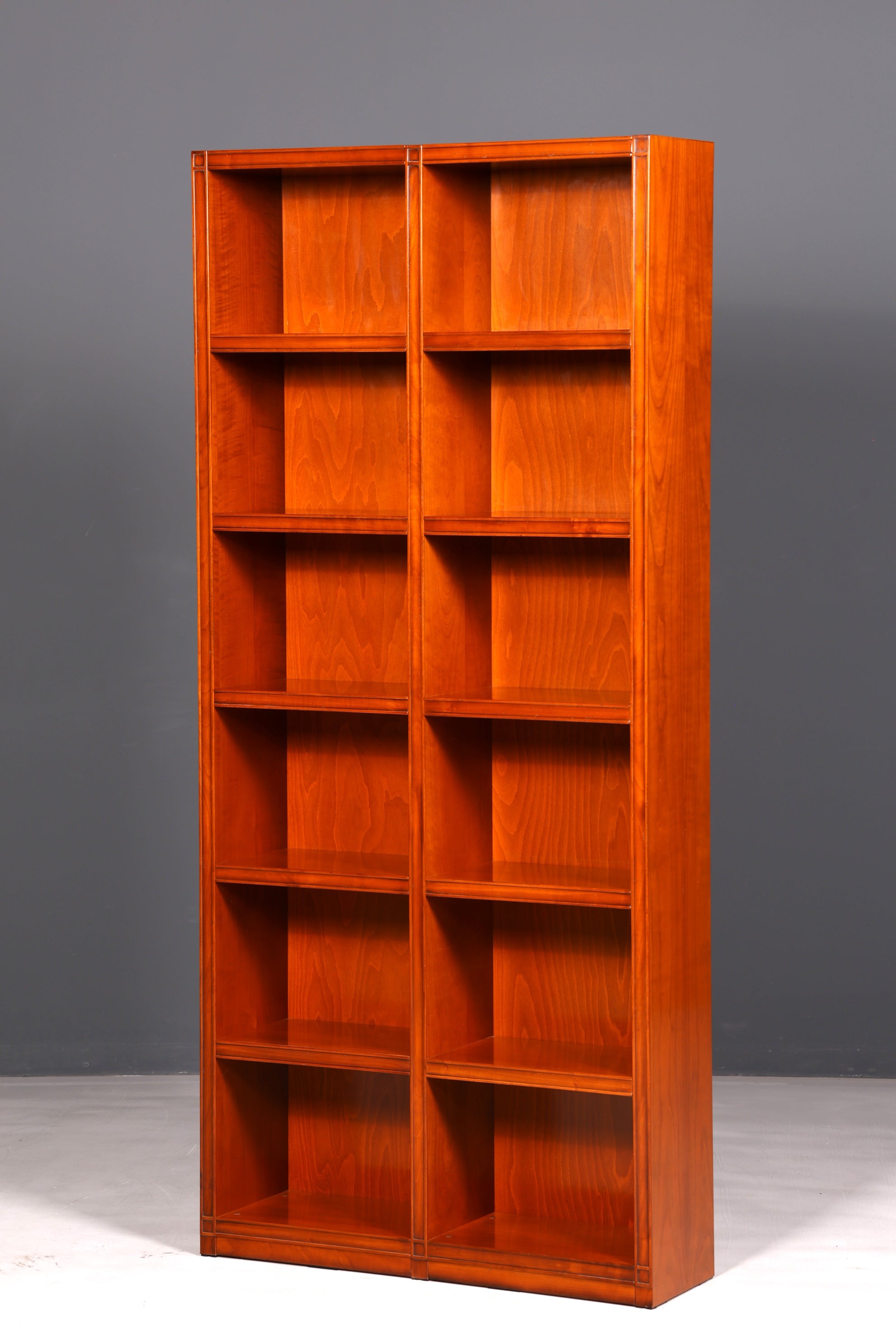 Wunderschönes XXL Englisches Bücherregal Eibe Antik Regal Standregal Bookshelf Buchablage echt Holz