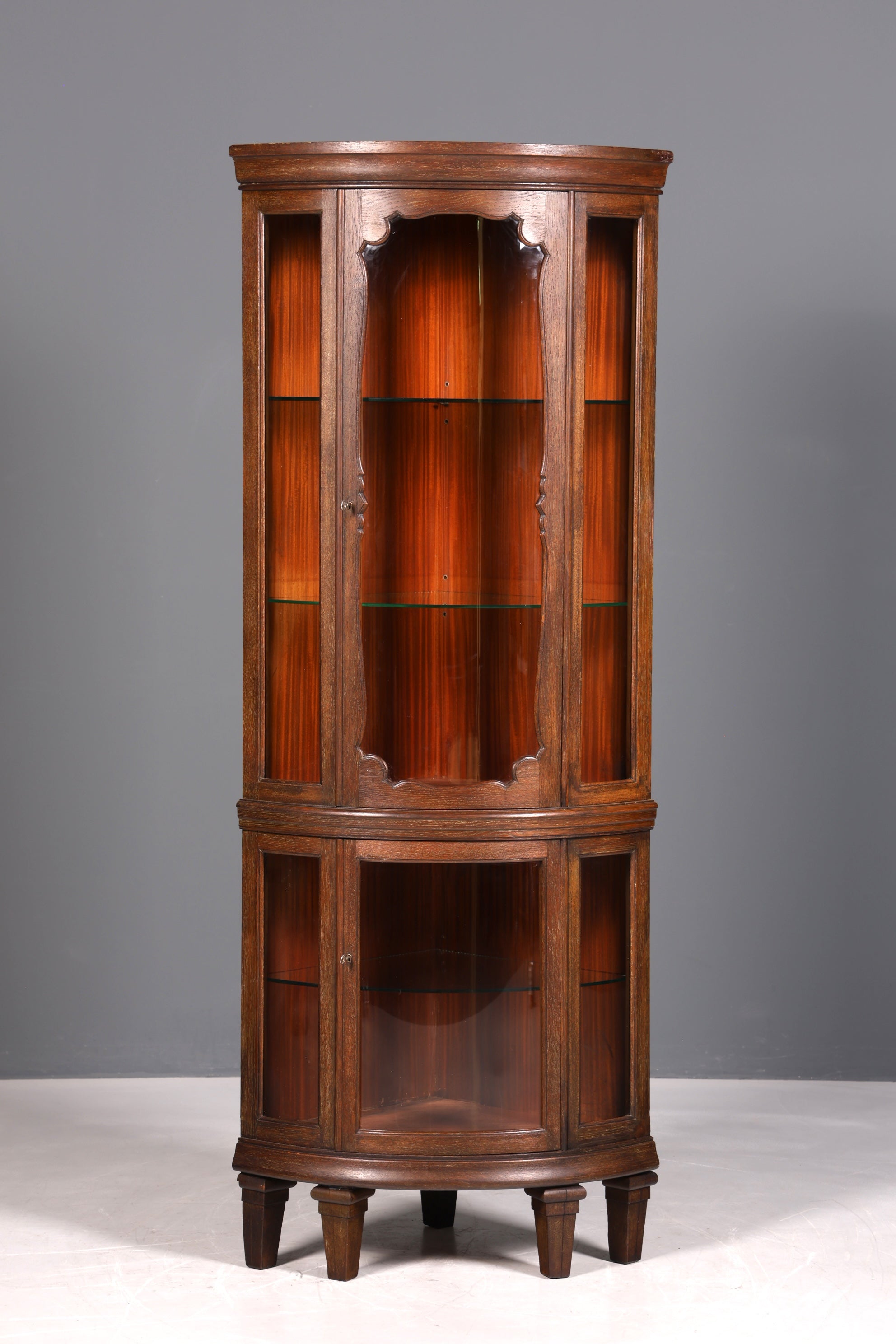 Stilvolle Jugendstil Eckvitrine um 1910 echt Holz Bücherschrank Eiche Antik Küchenschrank Geschirrschrank