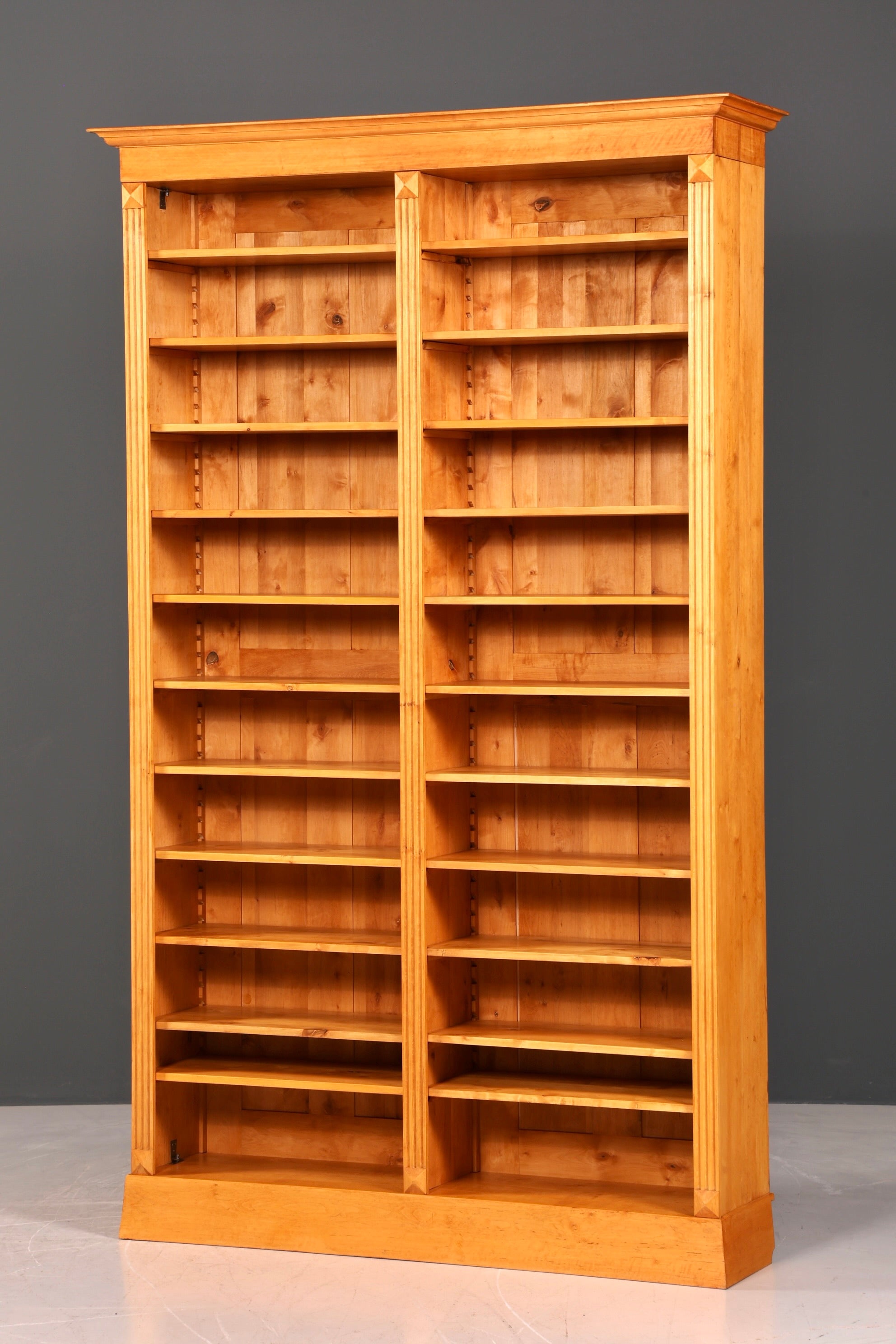 Wunderschönes XXL Bücherregal im Gründerzeit Stil Regal Massiv Holz Buchablage Landhausstil Bookshelf
