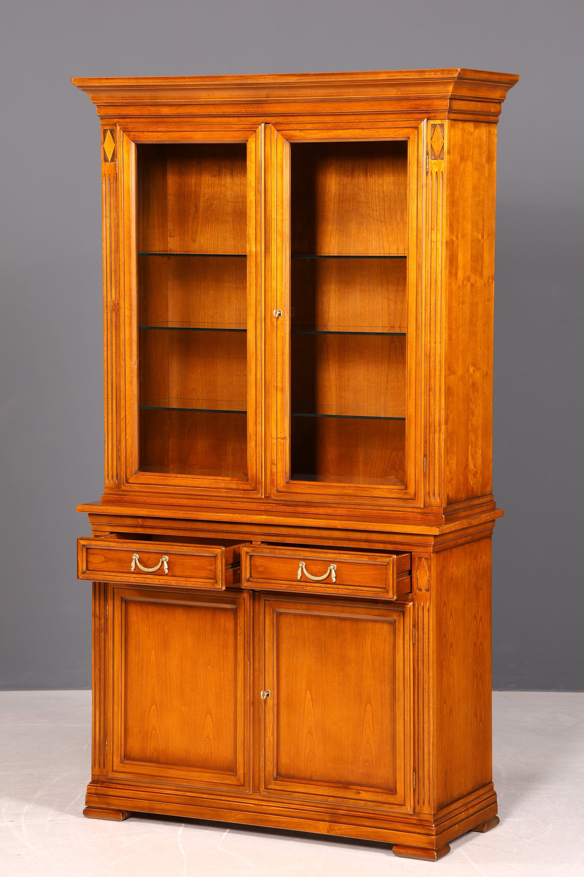 Traumhafte Original Selva Vitrine Antik Stil massiv Holz Buffet Villa Borghese Schrank Bibliothek