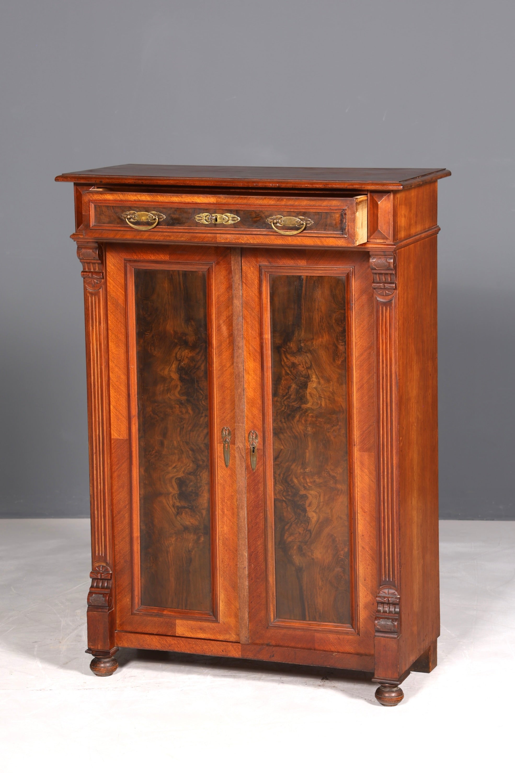 Traumhaftes Gründerzeit Vertiko Jugendstil Schrank Antik Highboard Kommode