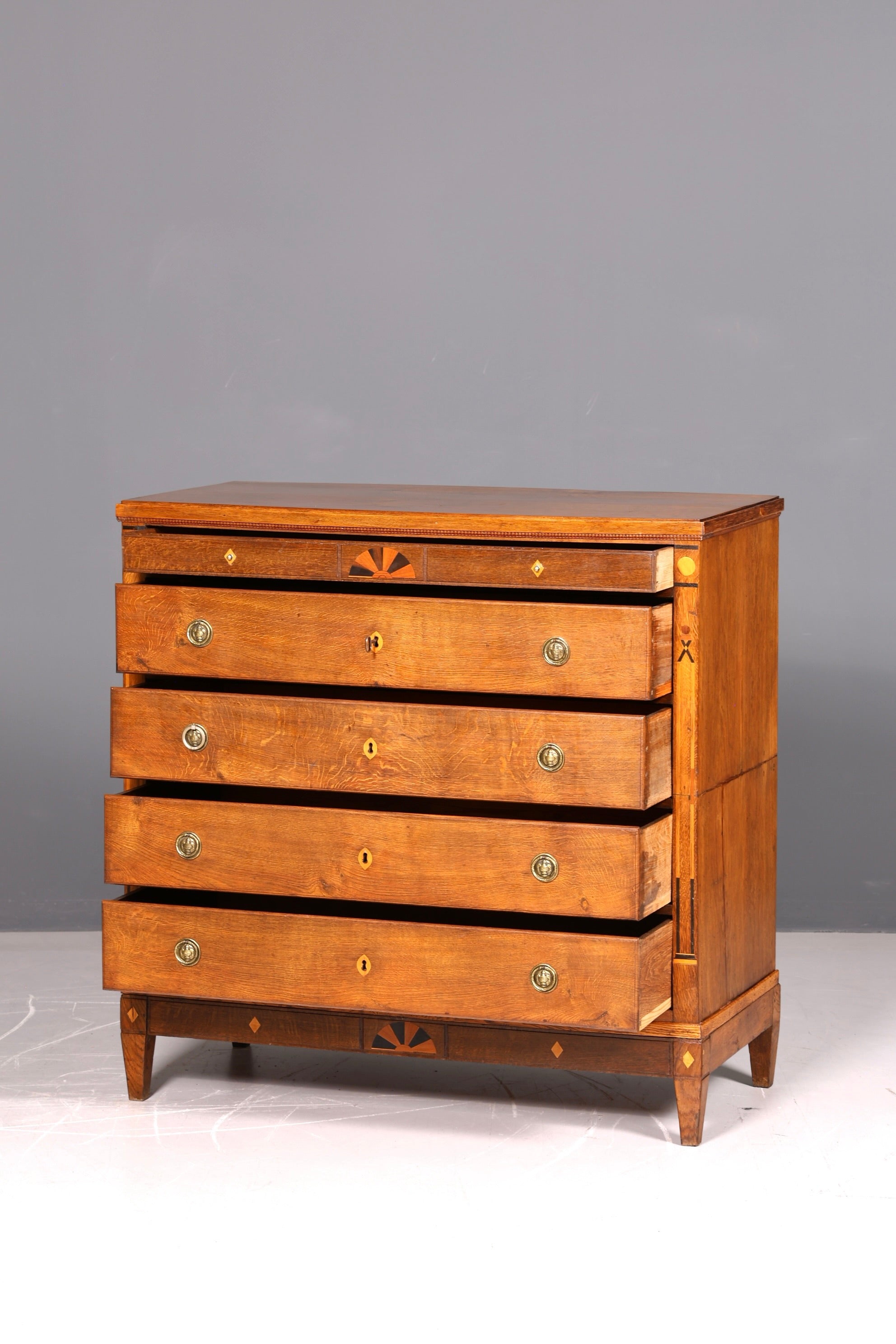Wunderschöne Louis Seize Kommode Echt Holz Eiche Schubladenkommode Barock Intarsien Antik