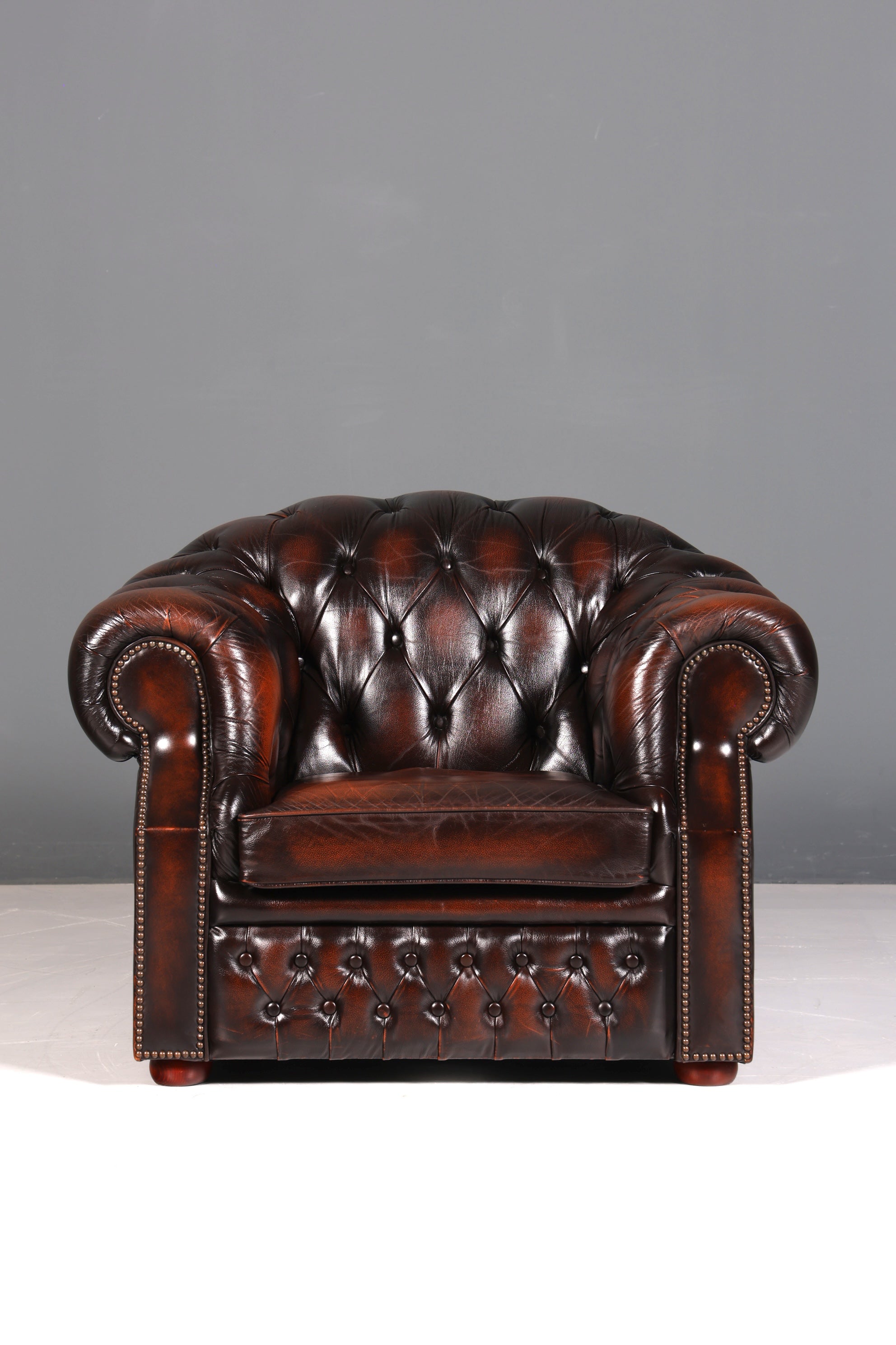 Beautiful original Chesterfield Centurion armchair English armchair English men&