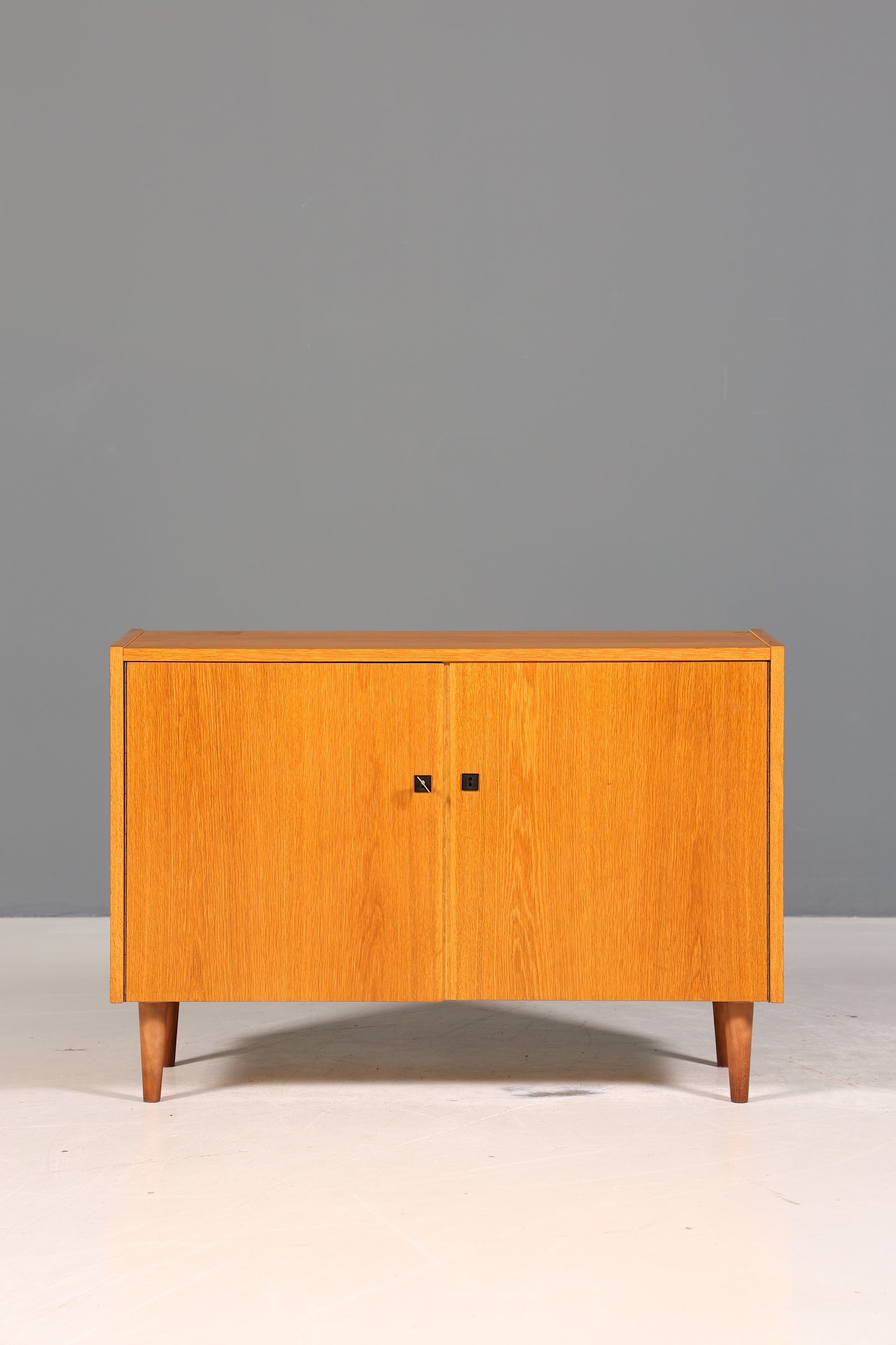 Wunderschöner Mid Century Schrank Vintage Kommode Retro Flur Kommode 60s 1 von 2