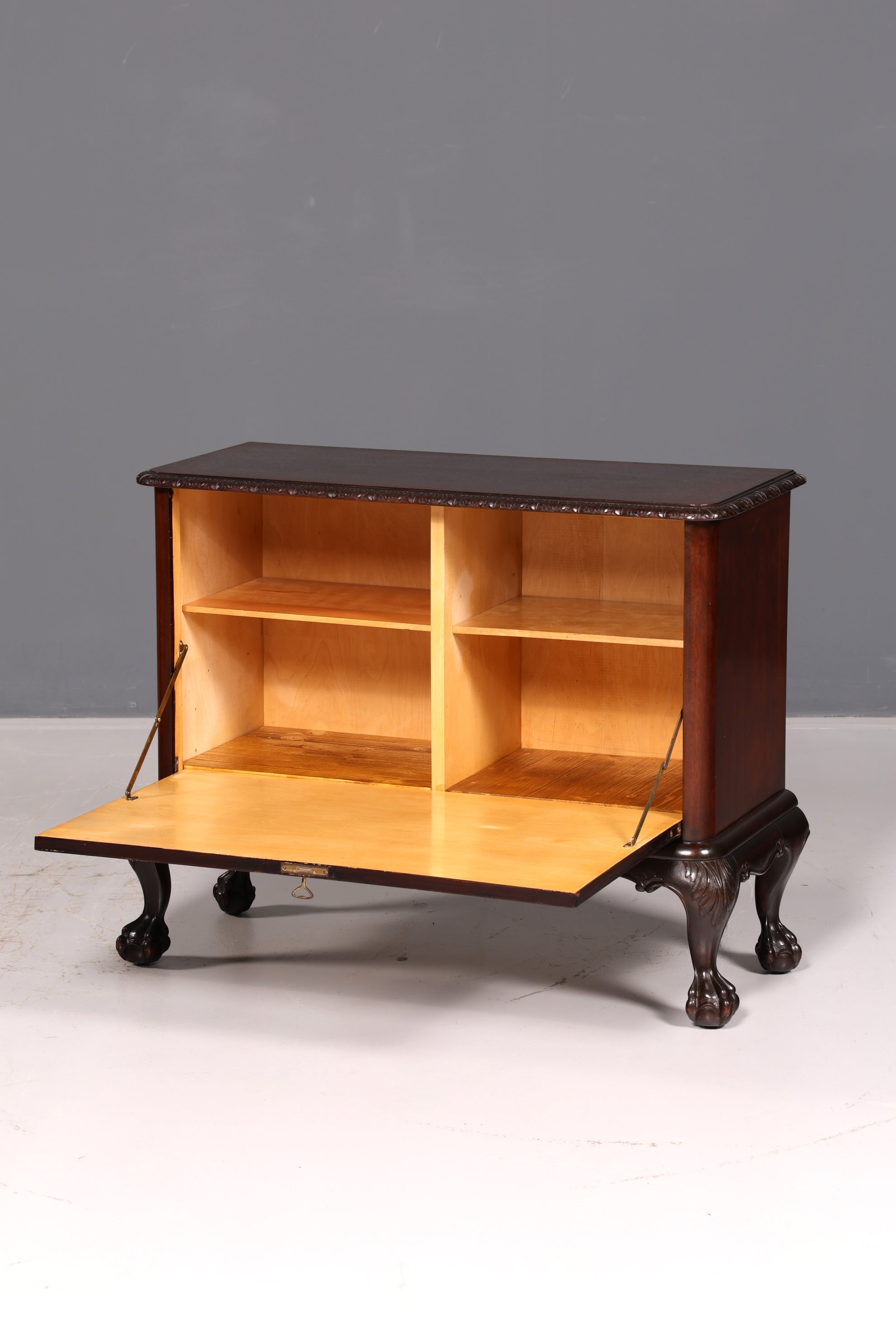 Beautiful Chippendale cabinet, Baroque-style folding cabinet, chest of drawers, antique solid wood