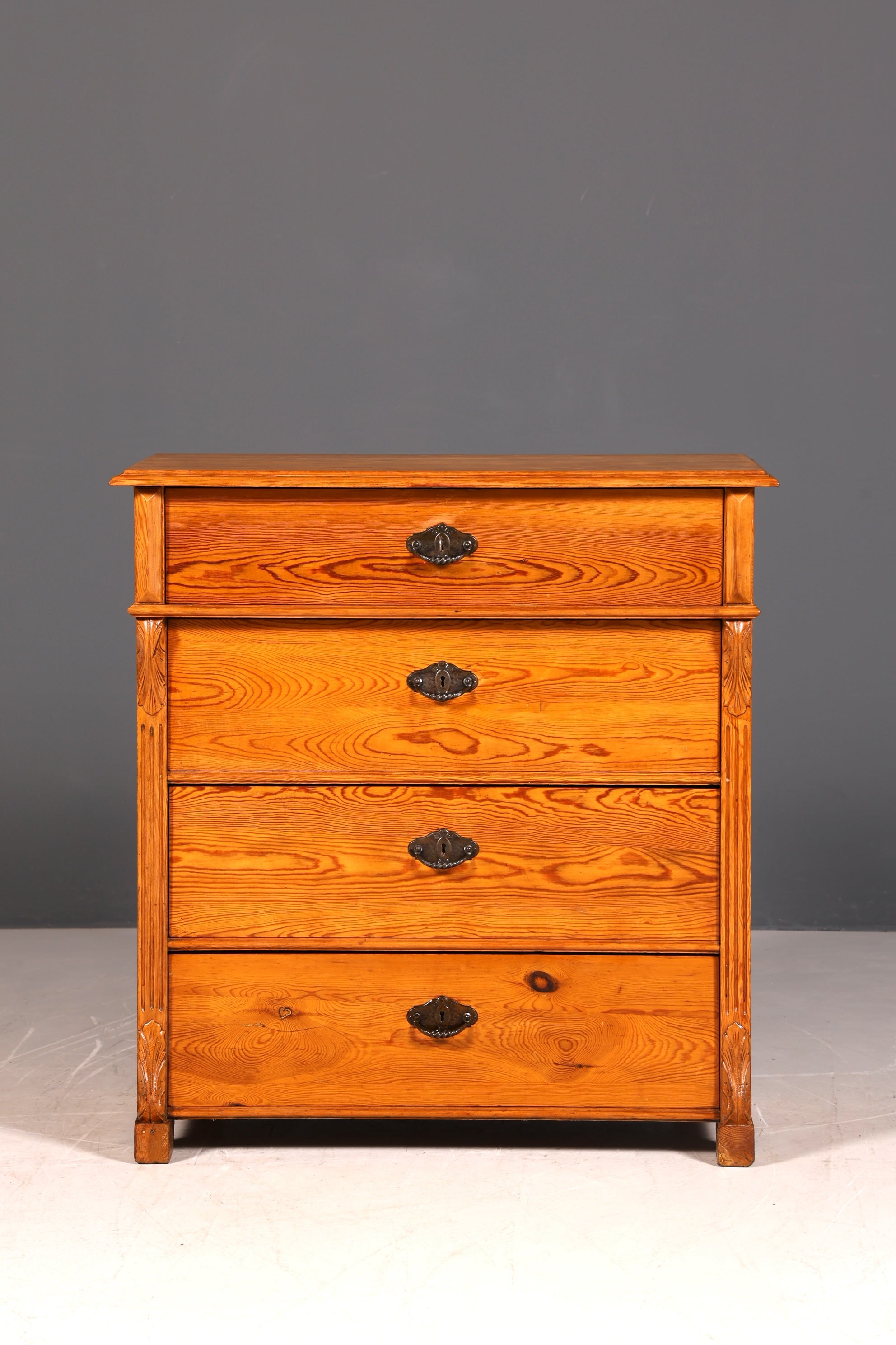 G197 Finish Wunderschöne Gründerzeit Kommode Jugendstil Antik Sideboard Schubladenkommode Wäschekommode (Kopie)