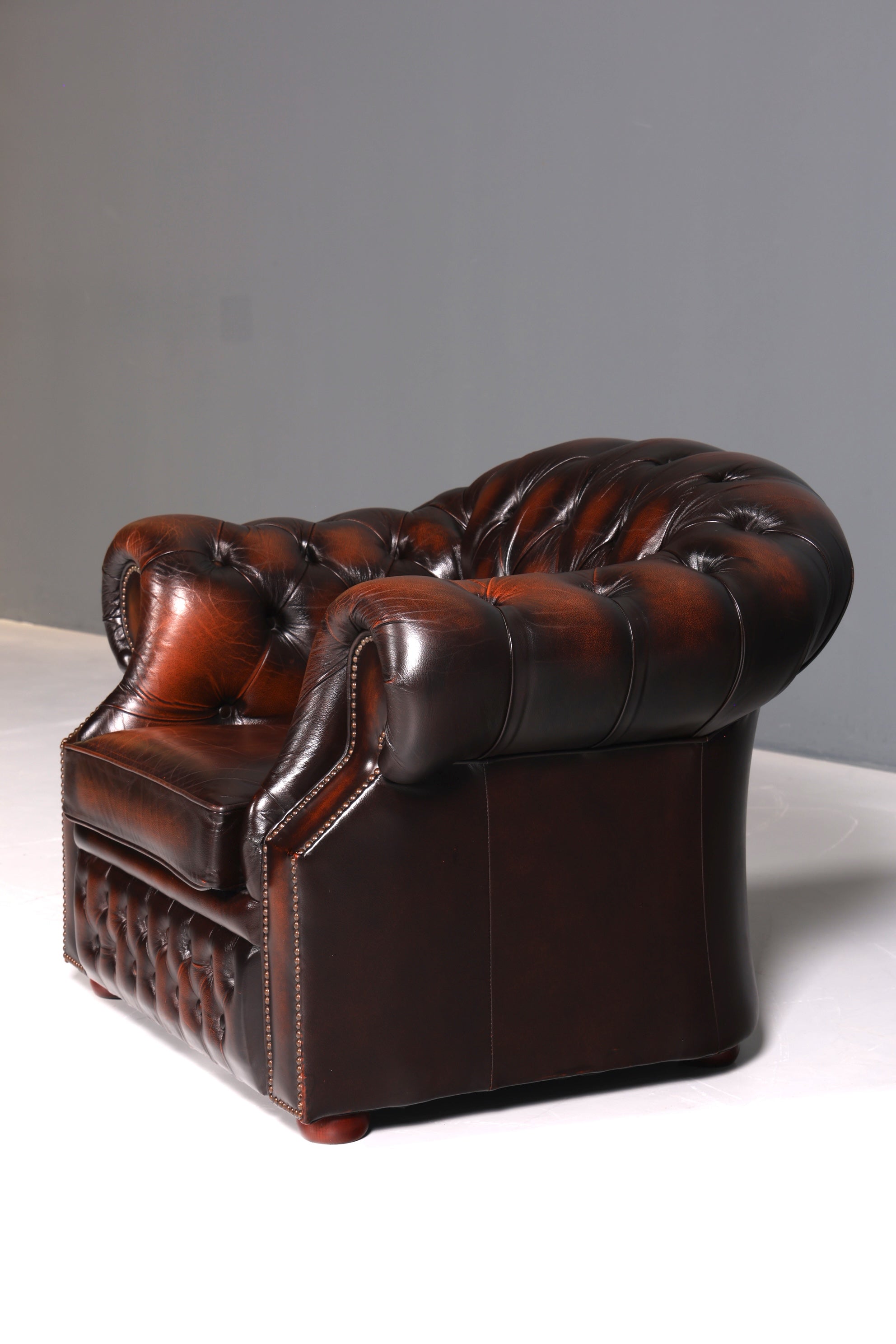 Beautiful original Chesterfield Centurion armchair English armchair English men&