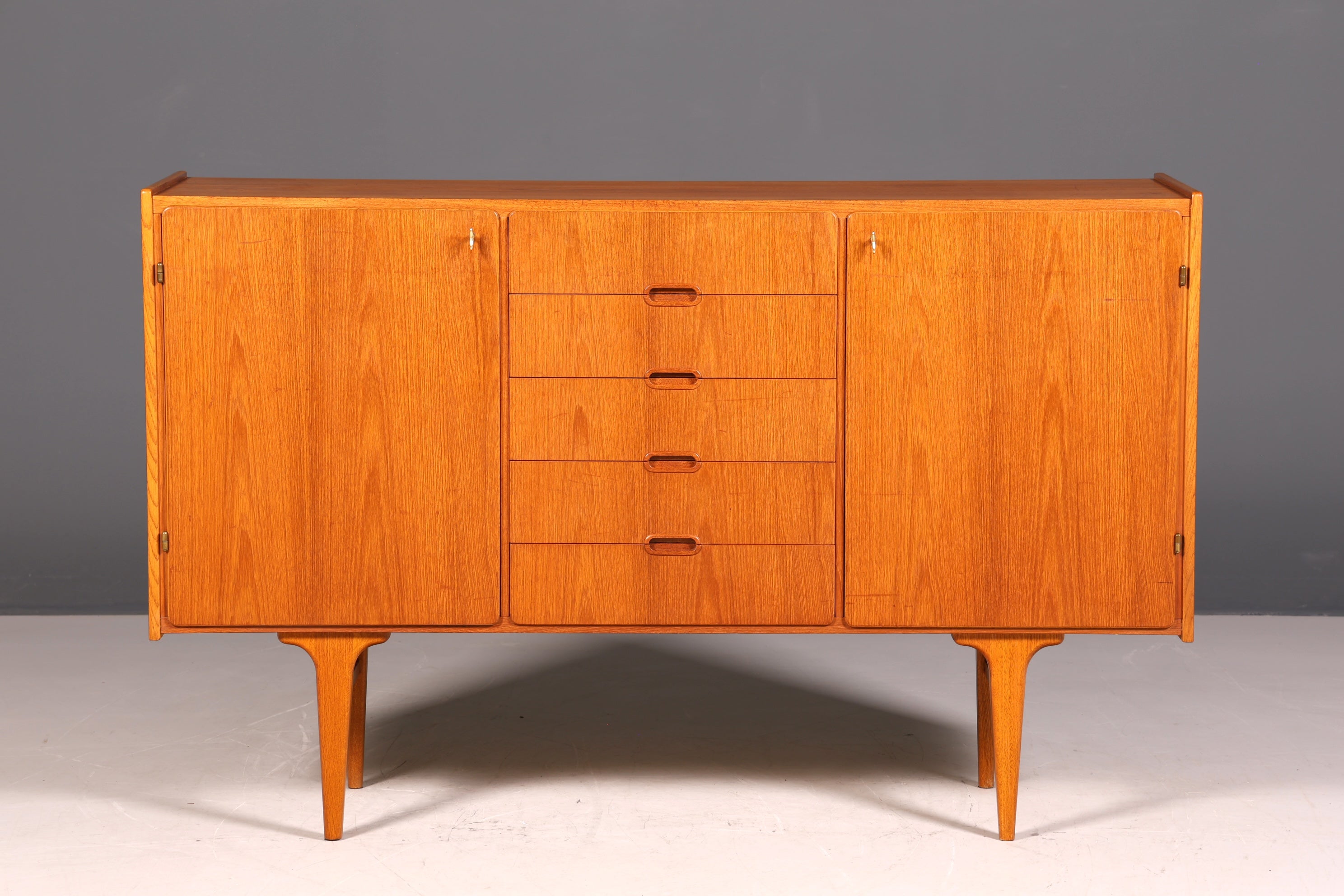 Traumhaftes Mid Century Sideboard Vintage Teak Holz TV Kommode Danish Design 60s Schrank