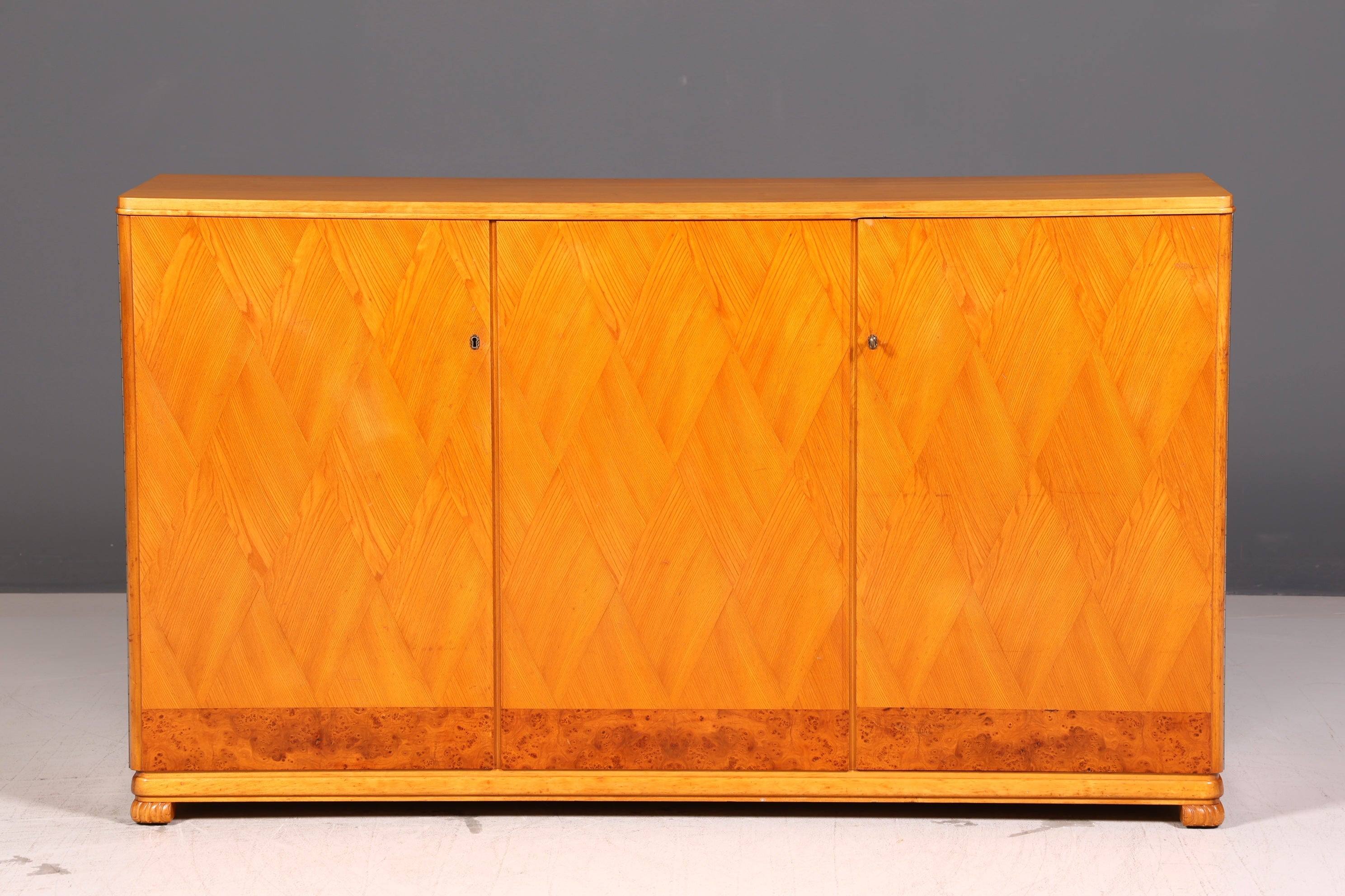 Stilvoller Original Art Deco Schrank Vertiko Sideboard um 1930 Highboard Kommode Antik Vintage