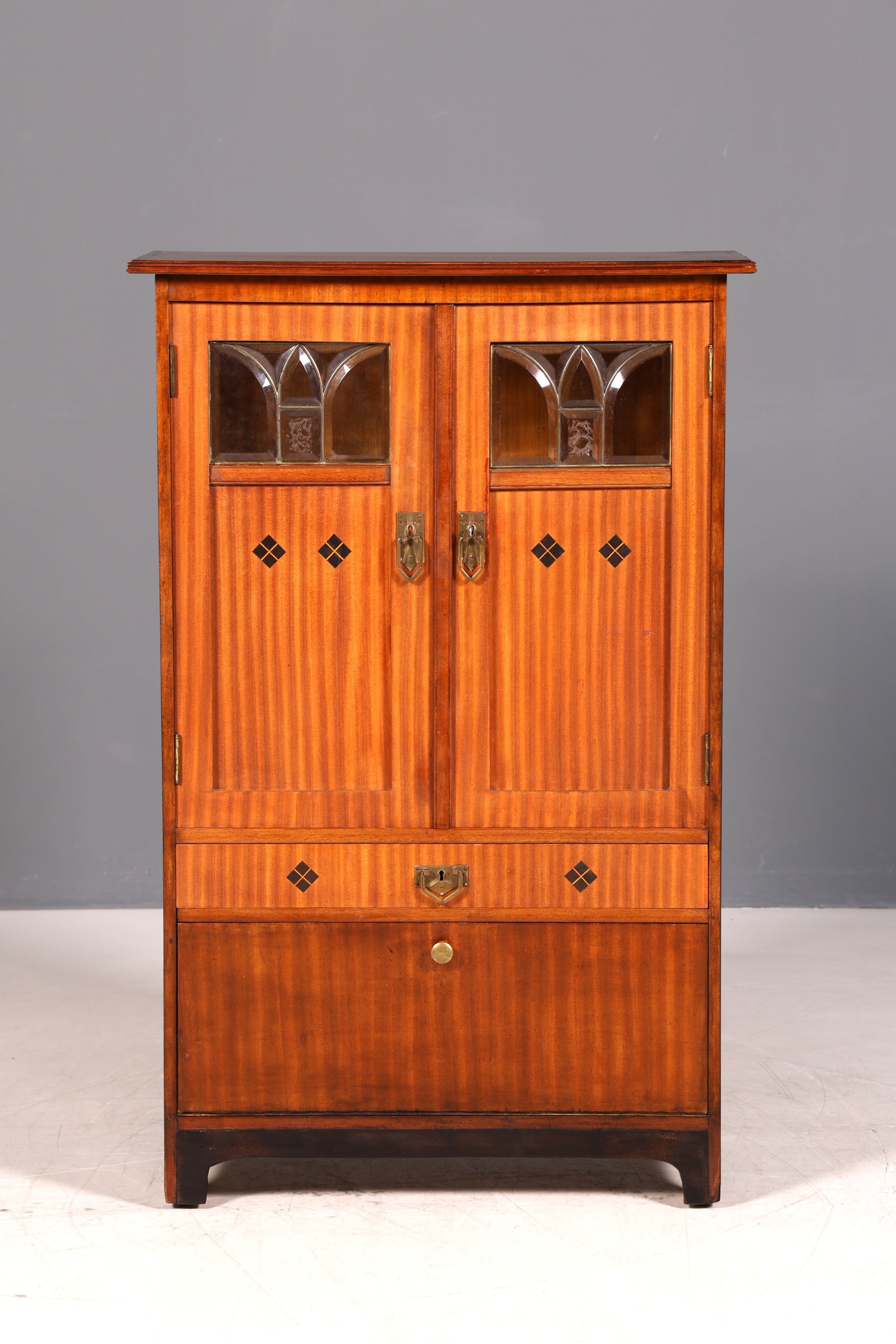 G776 Finish Traumhafte Jugendstil Vitrine Antike Holz Bücherschrank Eiche Antik Schrank Geschirrschrank (Kopie)