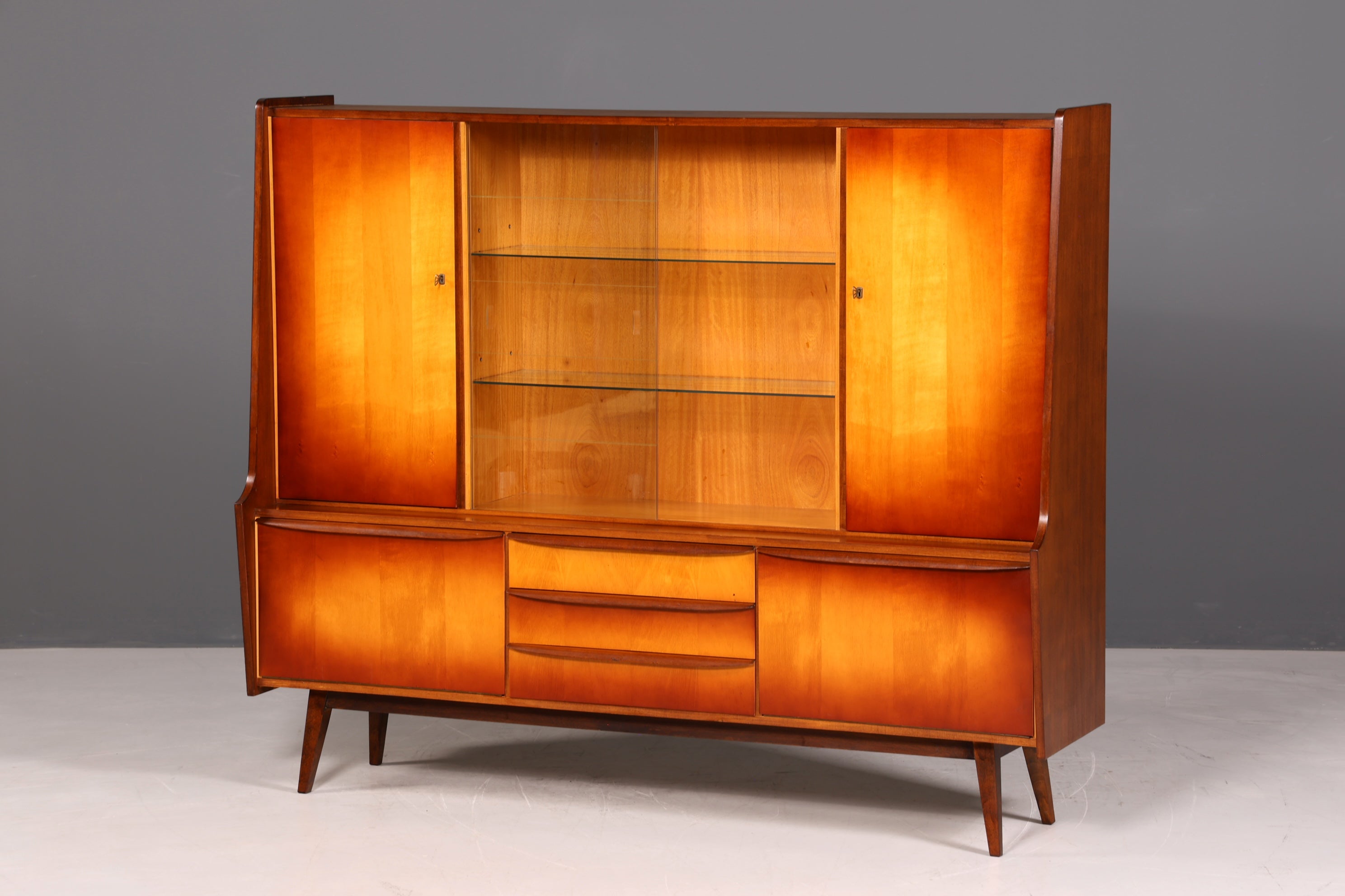 G140 Finish Traumhafter Mid Century Highboard Retro Vitrine 60er Jahre Schrank Kommode
