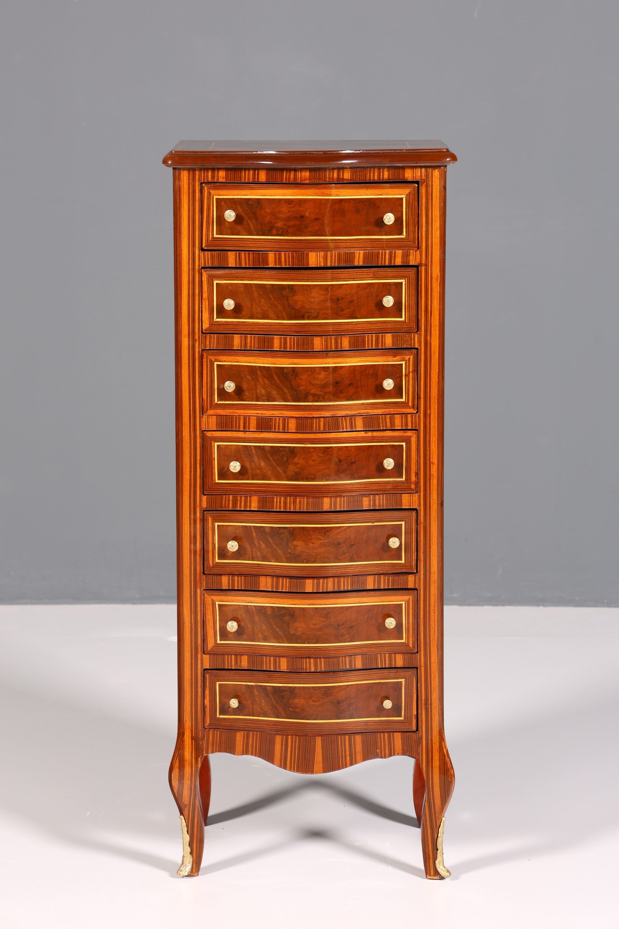 Beautiful Baroque style chest of drawers, vertico chest of drawers, 7 drawers
