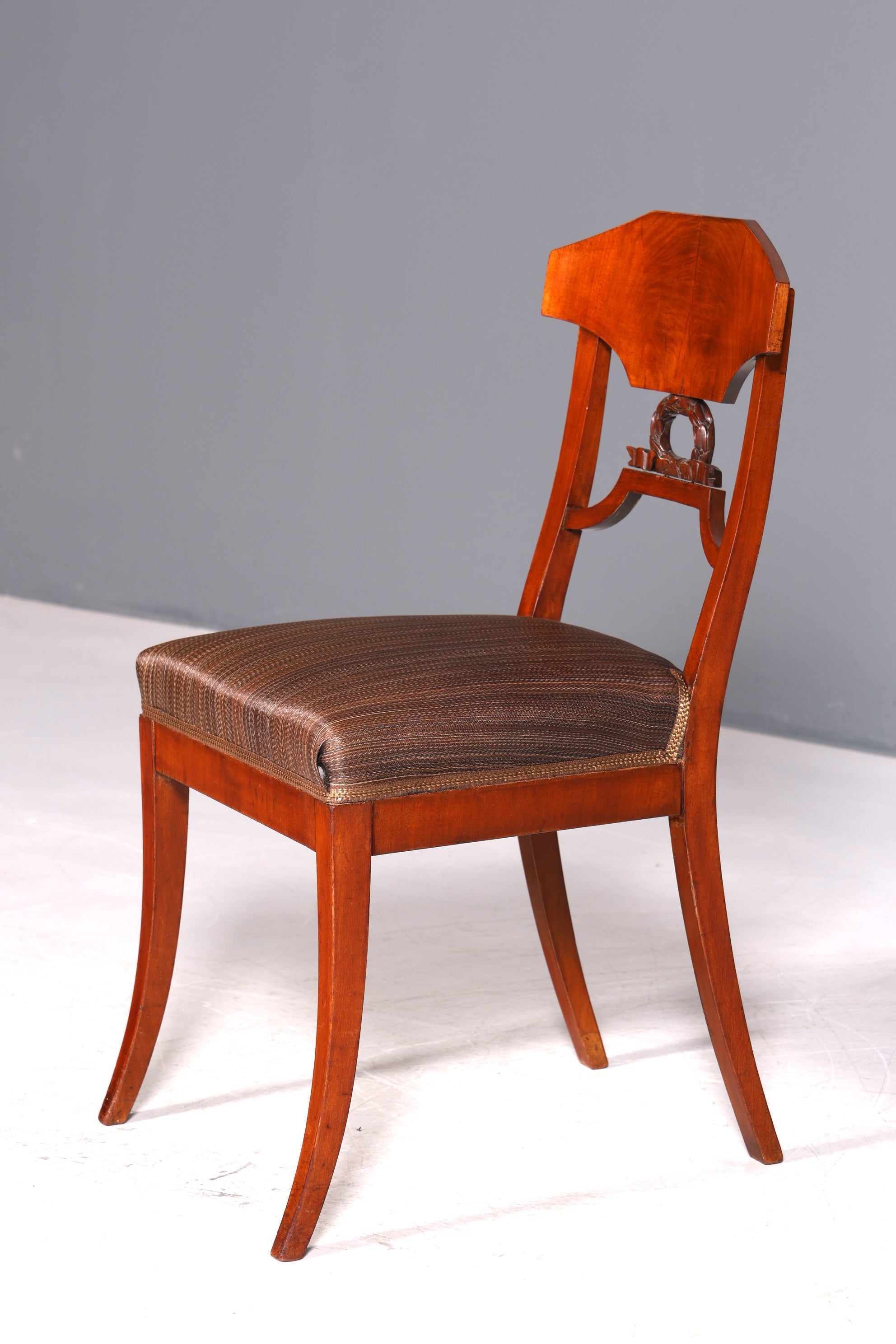 Traumhafter Biedermeier Stuhl Antik Küchenstuhl echt Holz Sekretär Stuhl Esszimmer Stuhl 2 von 2