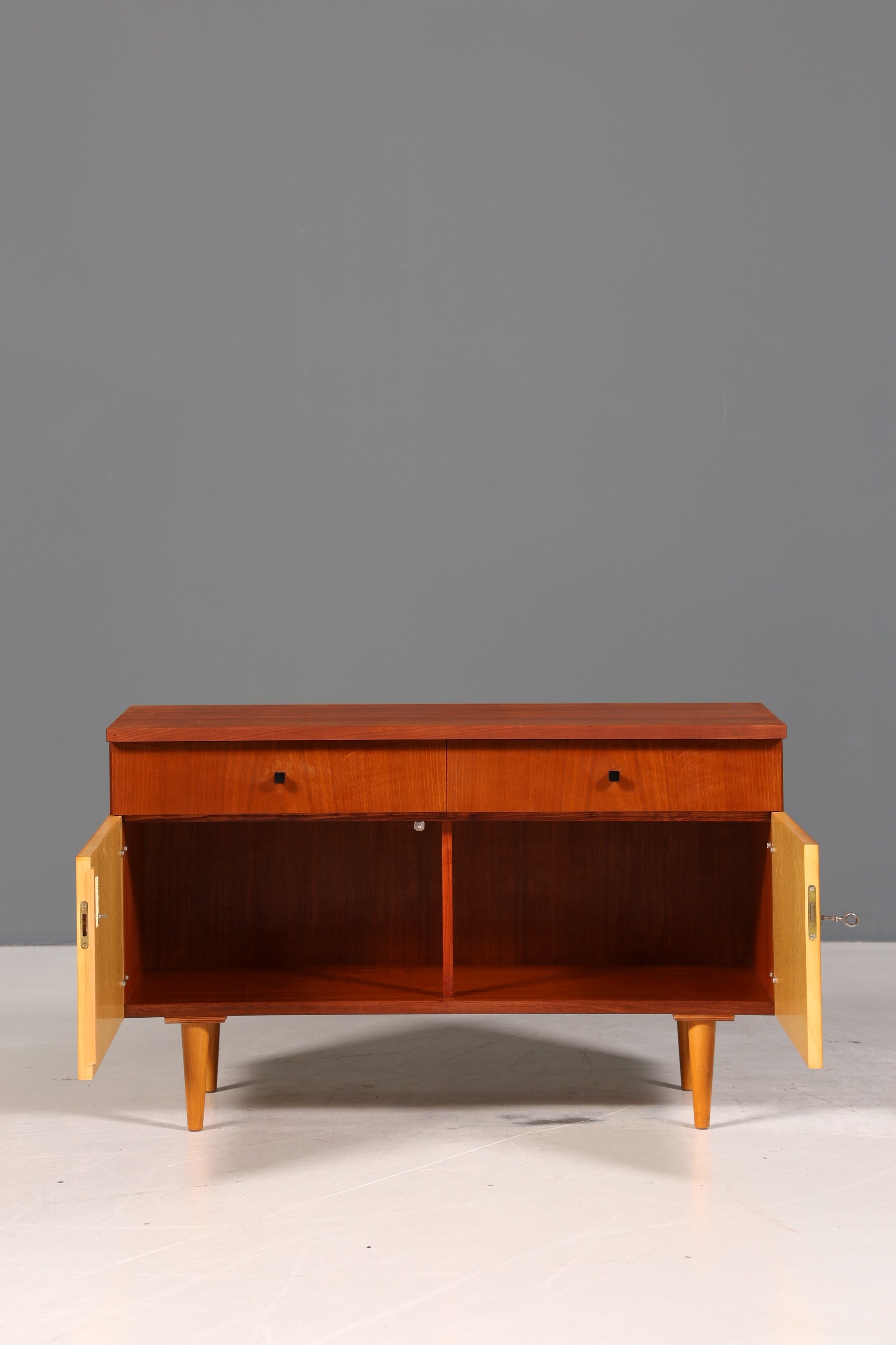 Wunderschöne Mid Century Kommode Vintage Flur Kommode 60s Retro Schrank