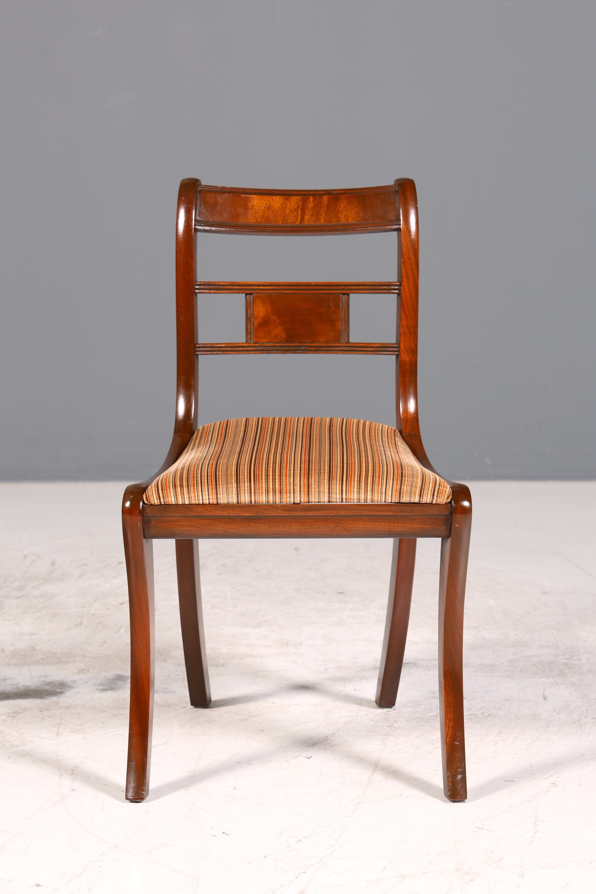 F137 Finish 2v2 Wunderschöner Englischer Stuhl UK Küchenstuhl Antik Stil Sekretär Stuhl Polsterstuhl