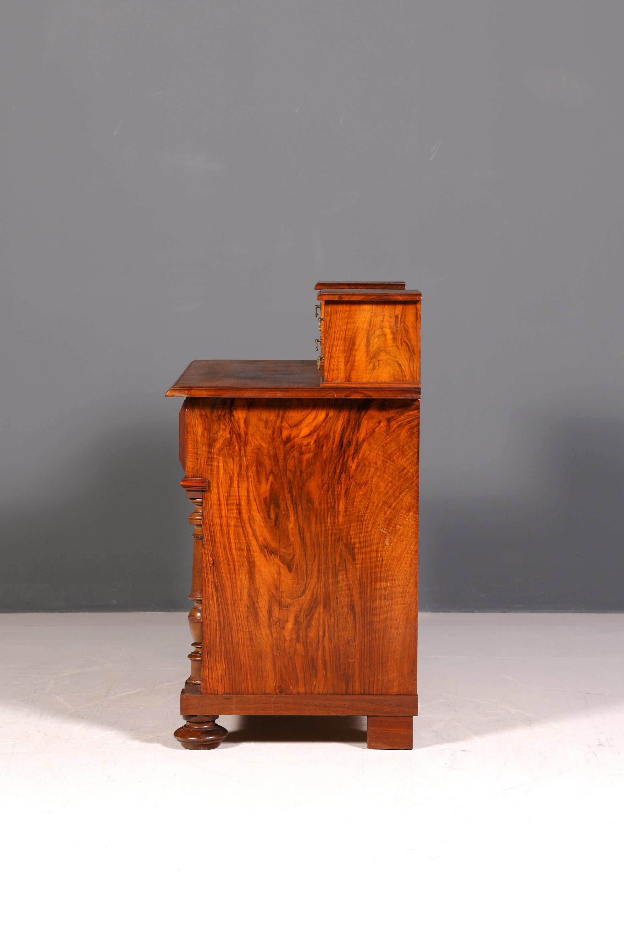 Wunderschöne Gründerzeit Kommode Louis Philippe Nussbaum Schubladenkommode Sideboard Antik um 1880
