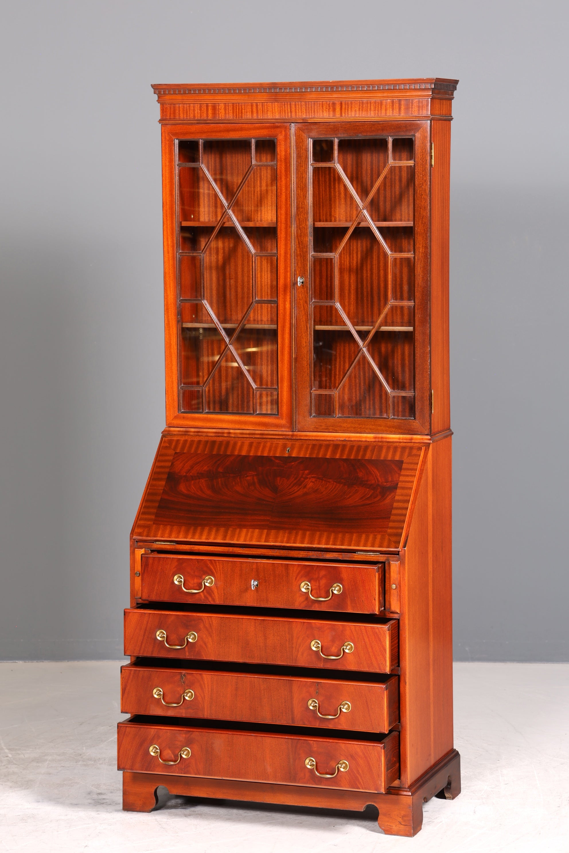 Stilvoller Englischer Sekretär Büro Aufsatzsekretär Antik 60s Vitrinen Schrank UK