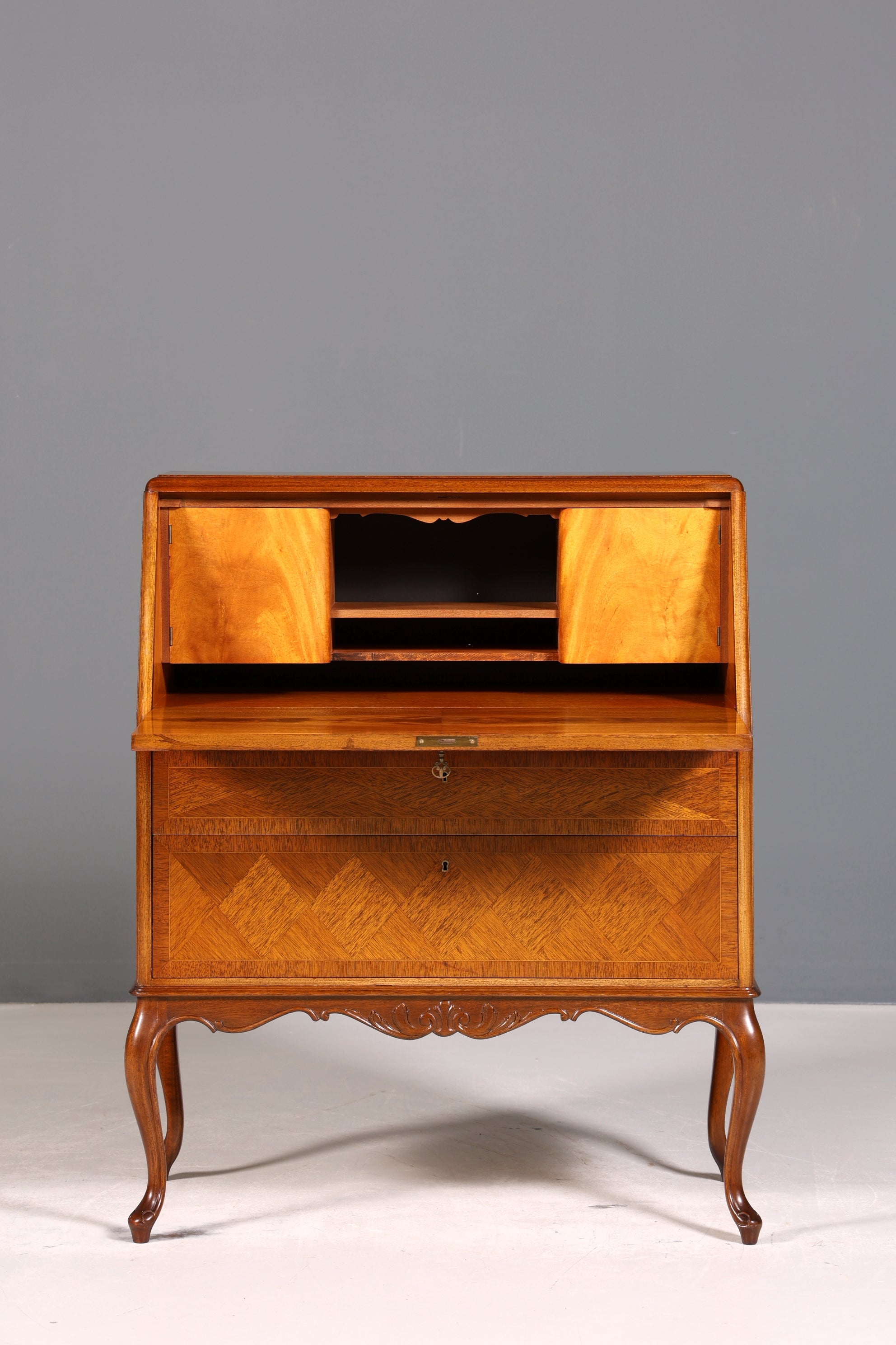 Edler Sekretär Chippendale Stil Antik um 1940 Büro Barock Stil Kommode Schreibkommode