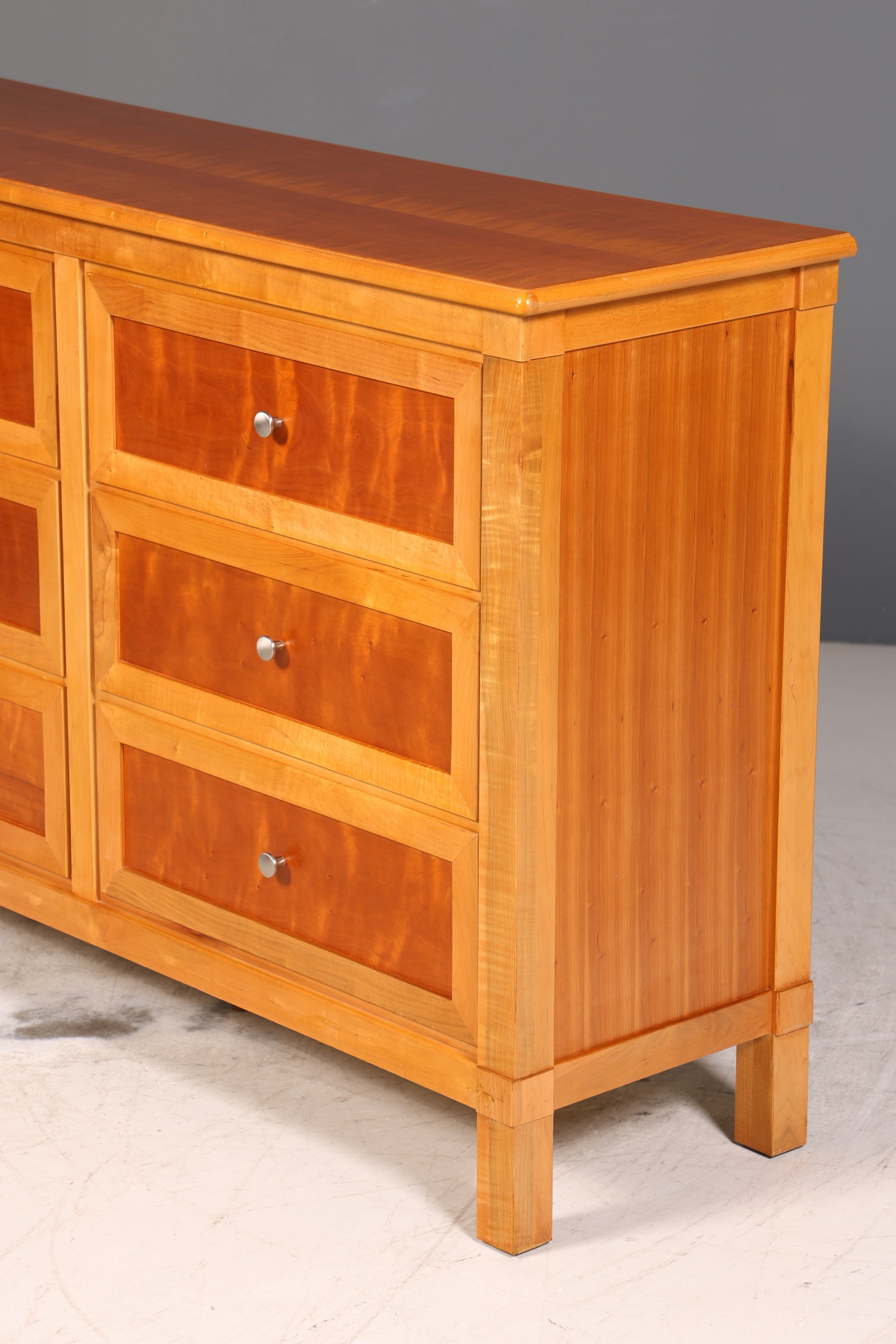 Wunderschönes Sideboard der Marke Drexel Heritage USA Antik Stil Kommode Schubladenkommode 1 von 2