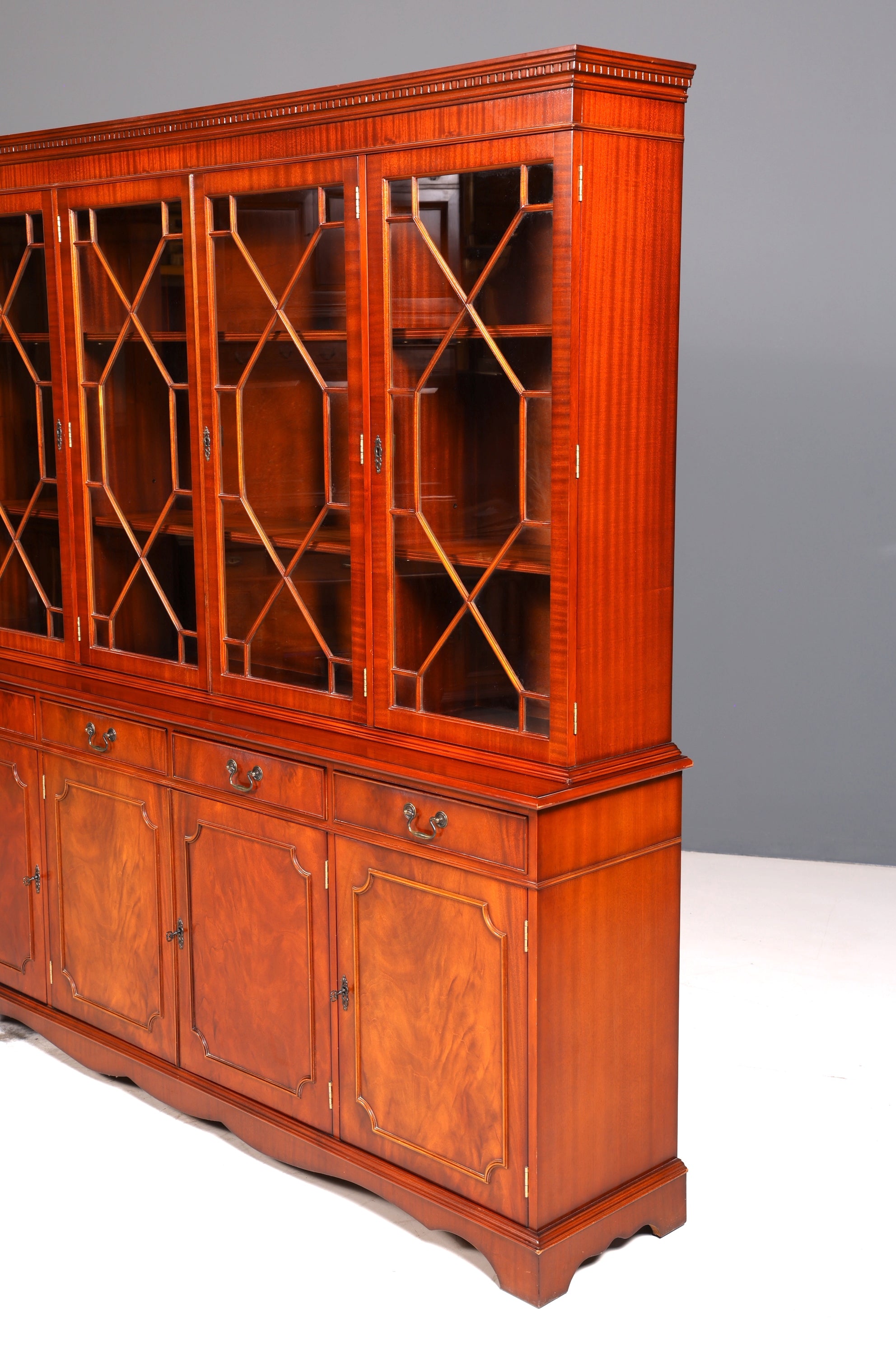 Wunderschöne Englische Vitrine Bücherschrank Buffet Antik Stil Englisch Mahagoni Glasvitrine Bibliothek