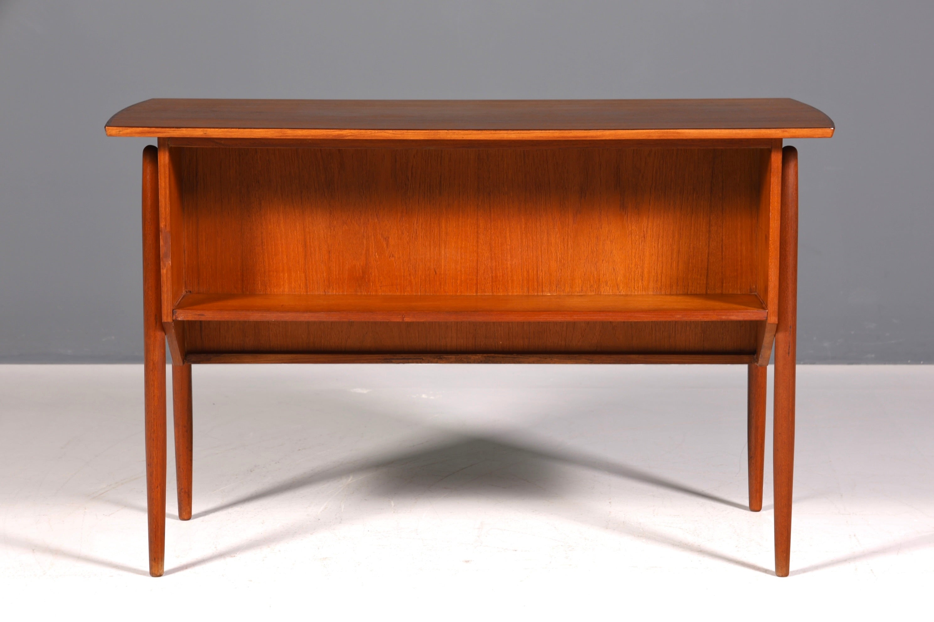 Wunderschöner Mid Century Schreibtisch Danish Design Teak Holz Bürotisch Vintage Office Table