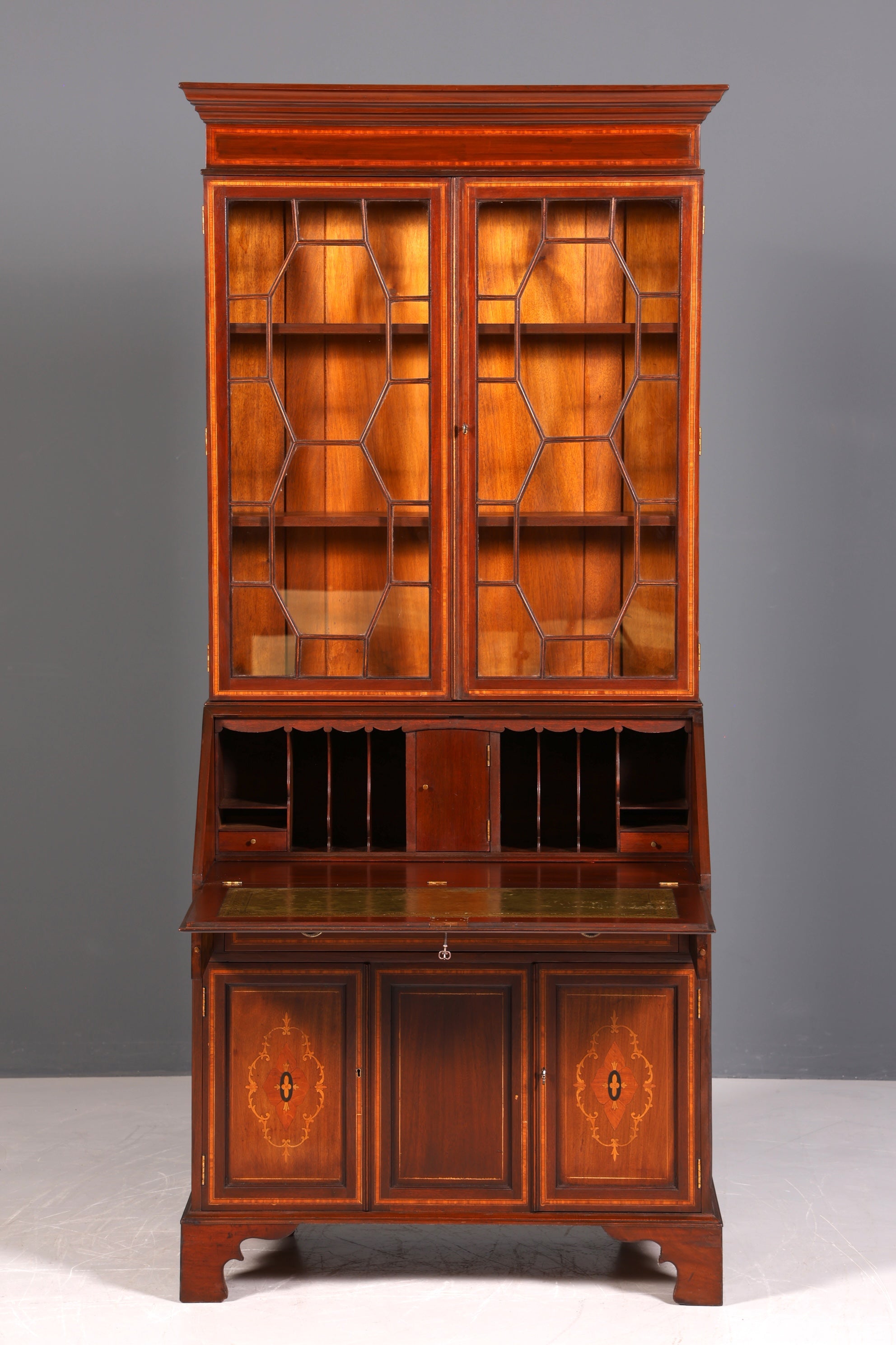 Wunderschöner Antik Englischer Sekretär Büro Aufsatzsekretär Vitrinen Schrank UK