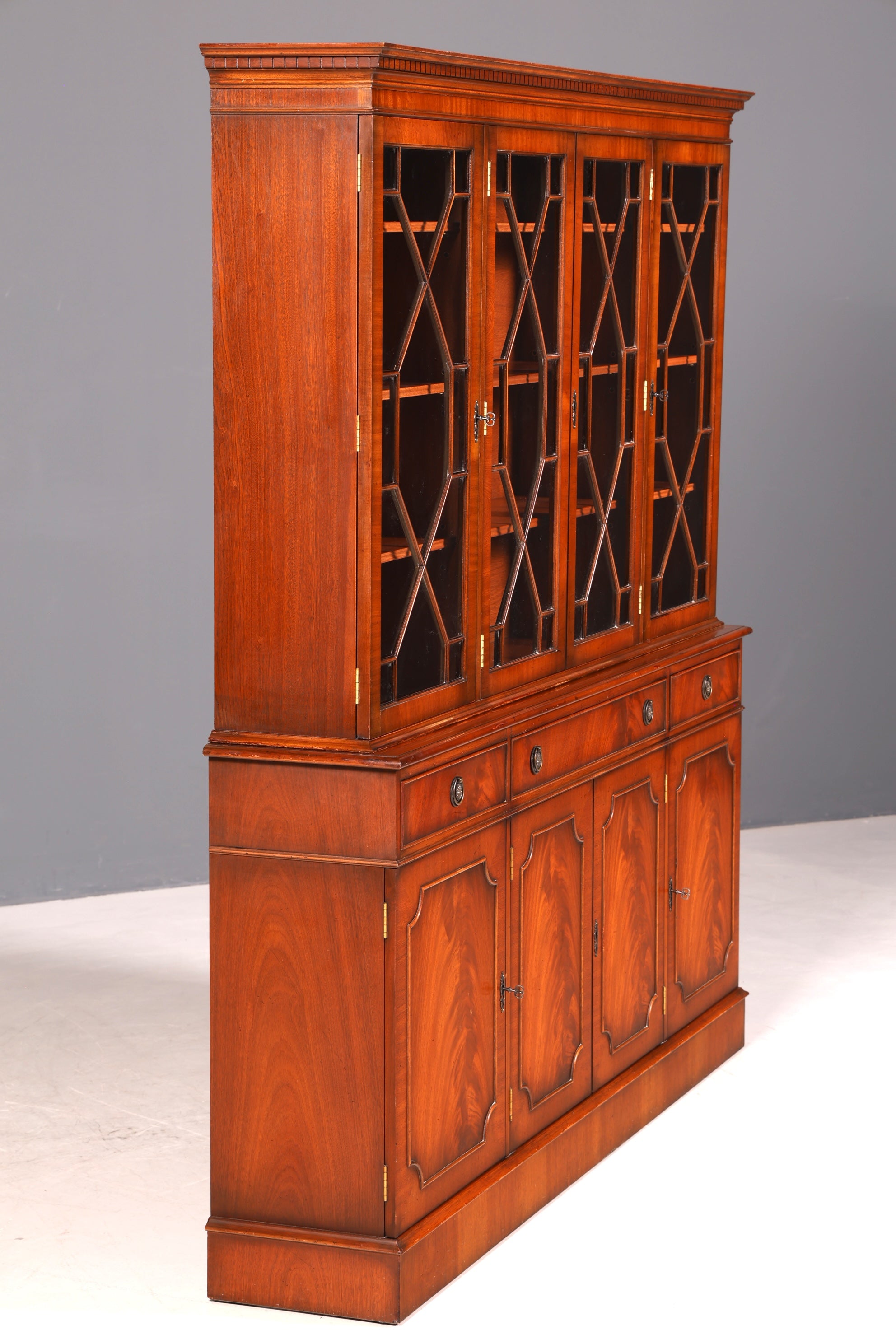 G372 Finish Wunderschöne Englische Vitrine Bibliothek Bücherschrank UK Buffet Schrank 60s Jahre (Kopie)