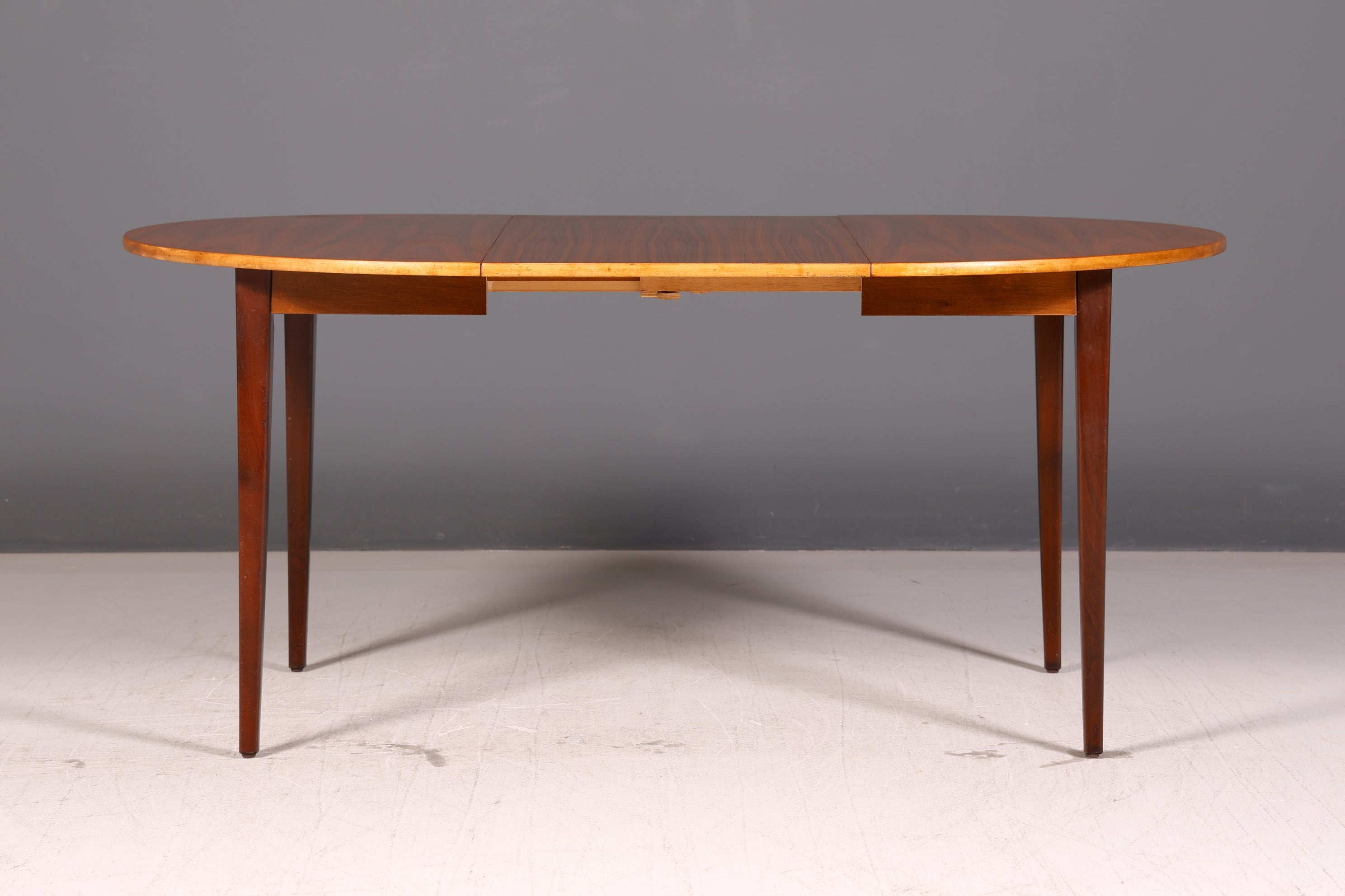 Schlichter Mid Century Esstisch ausziehbar Rund Vintage Tisch Retro Küchentisch 60s