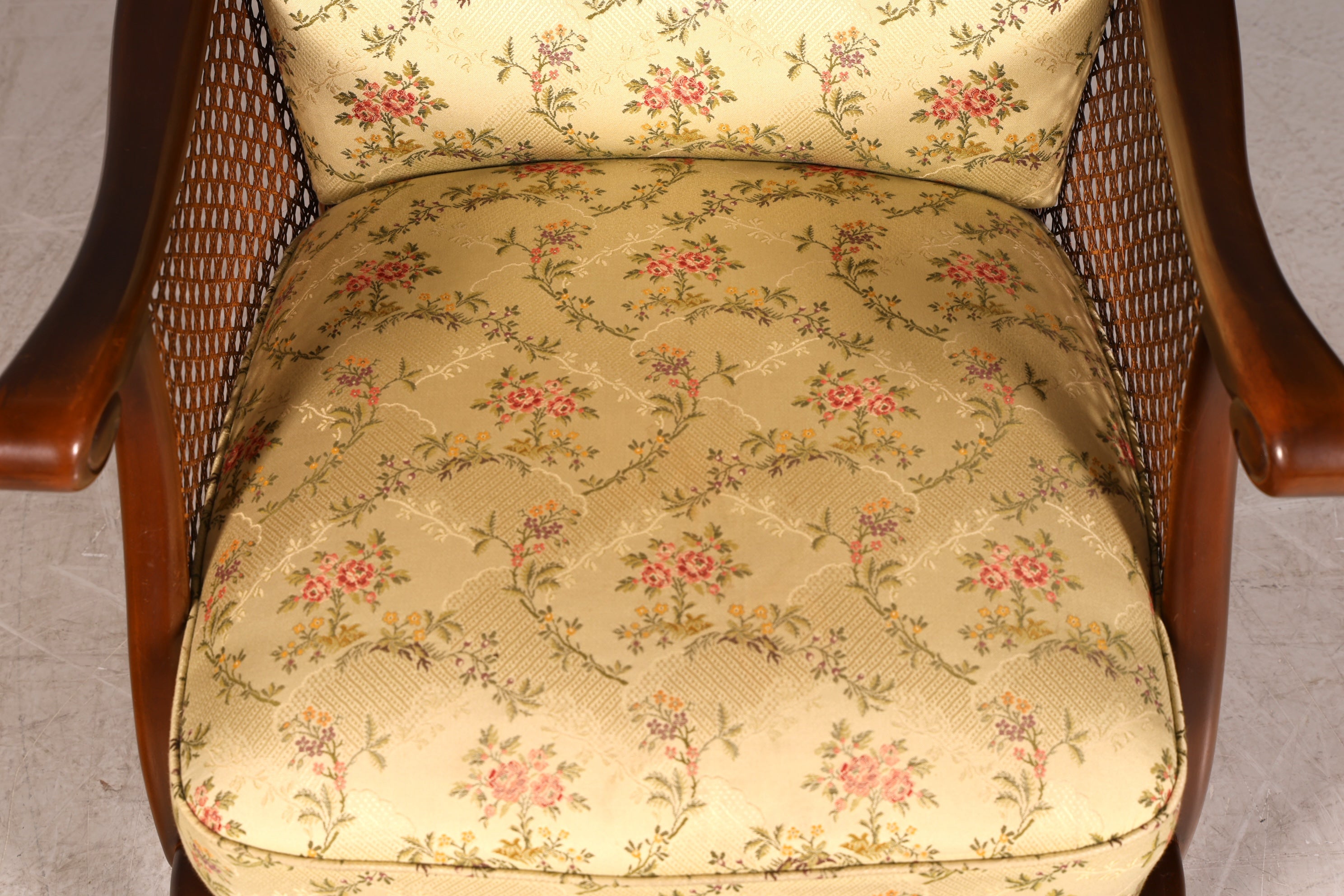 Traumhafter Chippendale Sessel Antik 60s Korbgeflecht Relax Sessel Vintage Samt Stoff 1 von 2