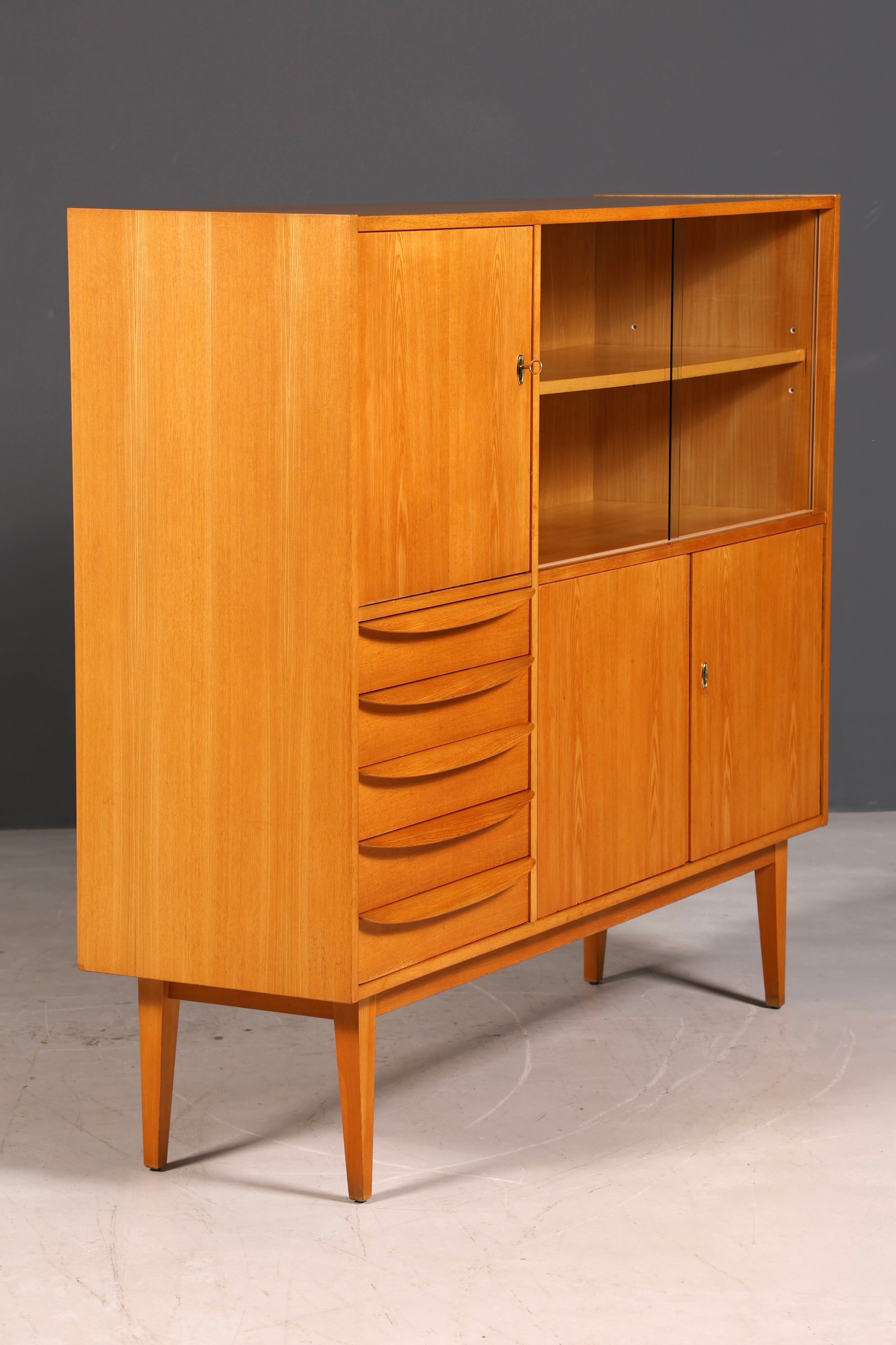 Wunderschöne Original Hellerau Mid Century Vitrine Schrank Franz Ehrlich 602 Kommode Bücherregal