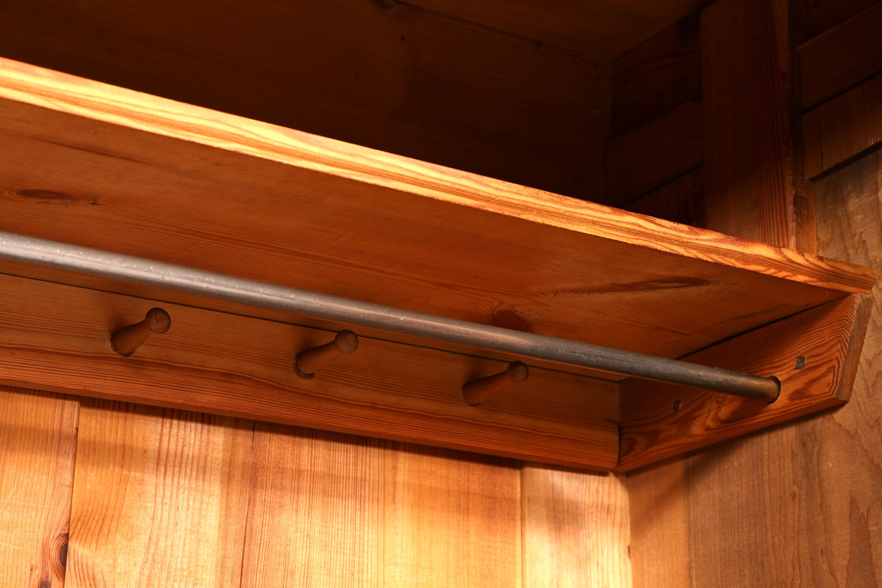 Beeindruckender Gründerzeit Schrank um 1880 Kleiderschrank Antik Jugendstil Wäscheschrank Dielenschrank