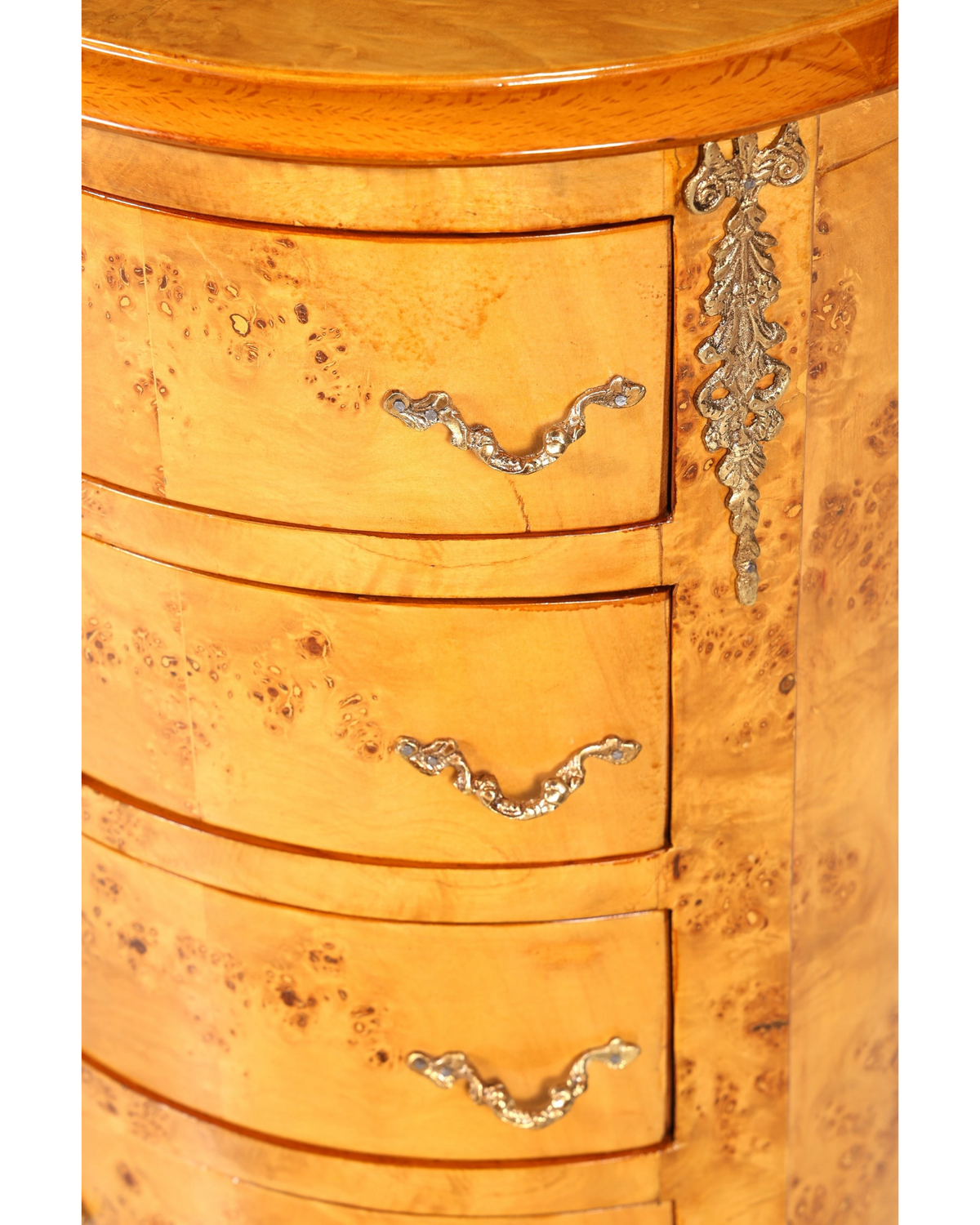 Traumhafte Barock Stil Kommode Antik Stil Louis XV Vertiko Birke Highboard Schubladenkommode
