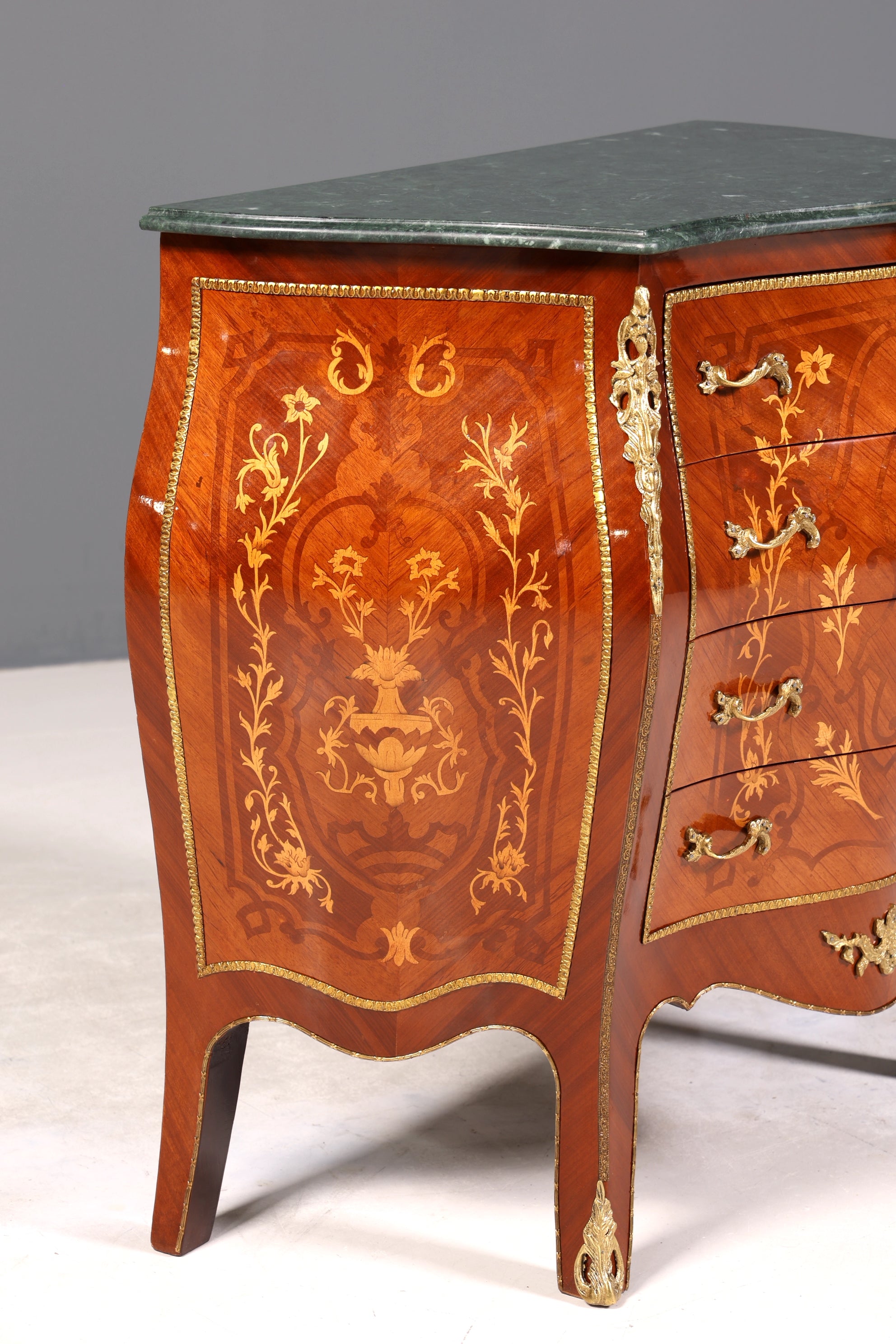 Stilvolle Bauchige Barock Kommode Messing Marmor Louis XV Sideboard Antik Stil