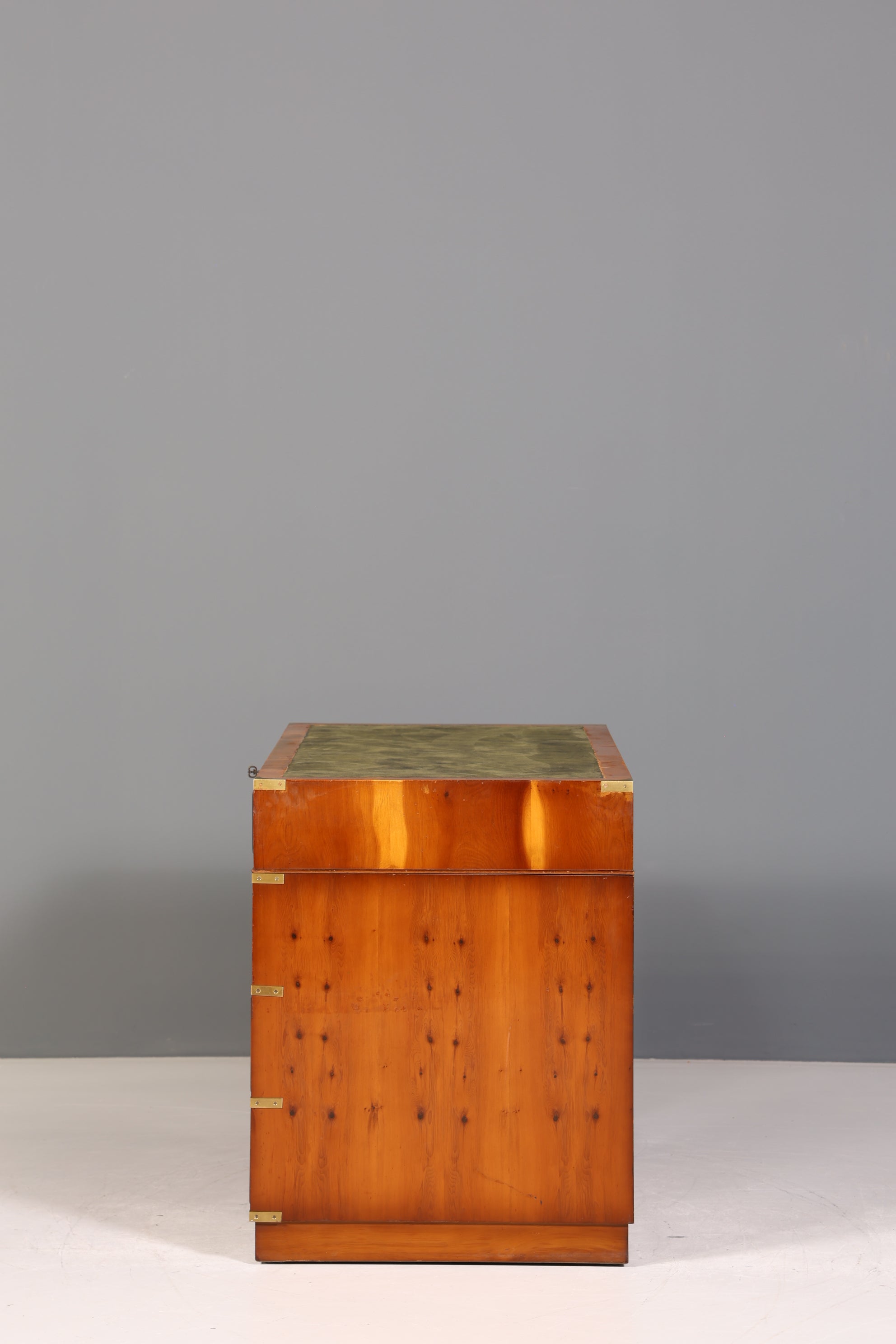 Edler Maritimer Schreibtisch Englischer Military Chest Bürotisch Office Table