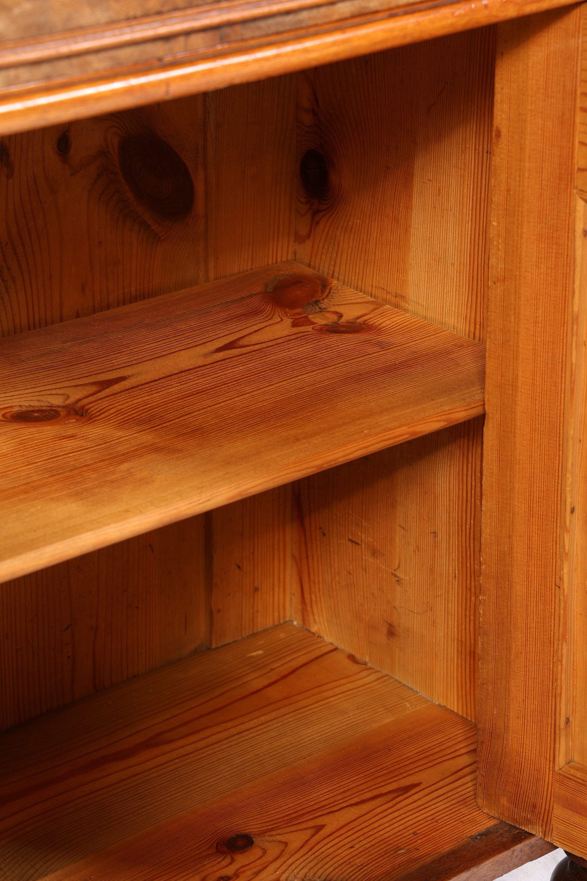 Wunderschöner Louis Philippe Schrank um 1890 Antik Gründerzeit Kommode Sideboard