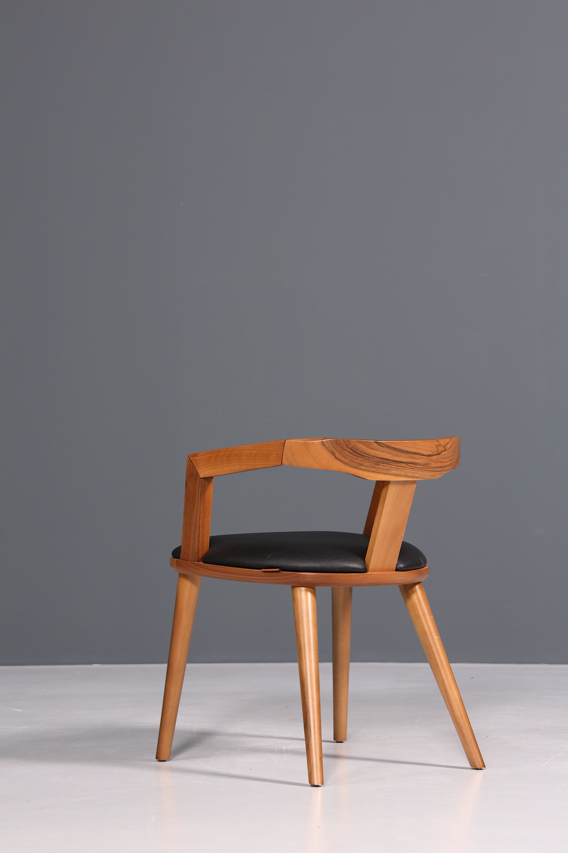 Wunderschöner Armlehnstuhl Nussbaum Echt Holz Nussbaum Esszimmer Stuhl Küchenstuhl Polsterstuhl