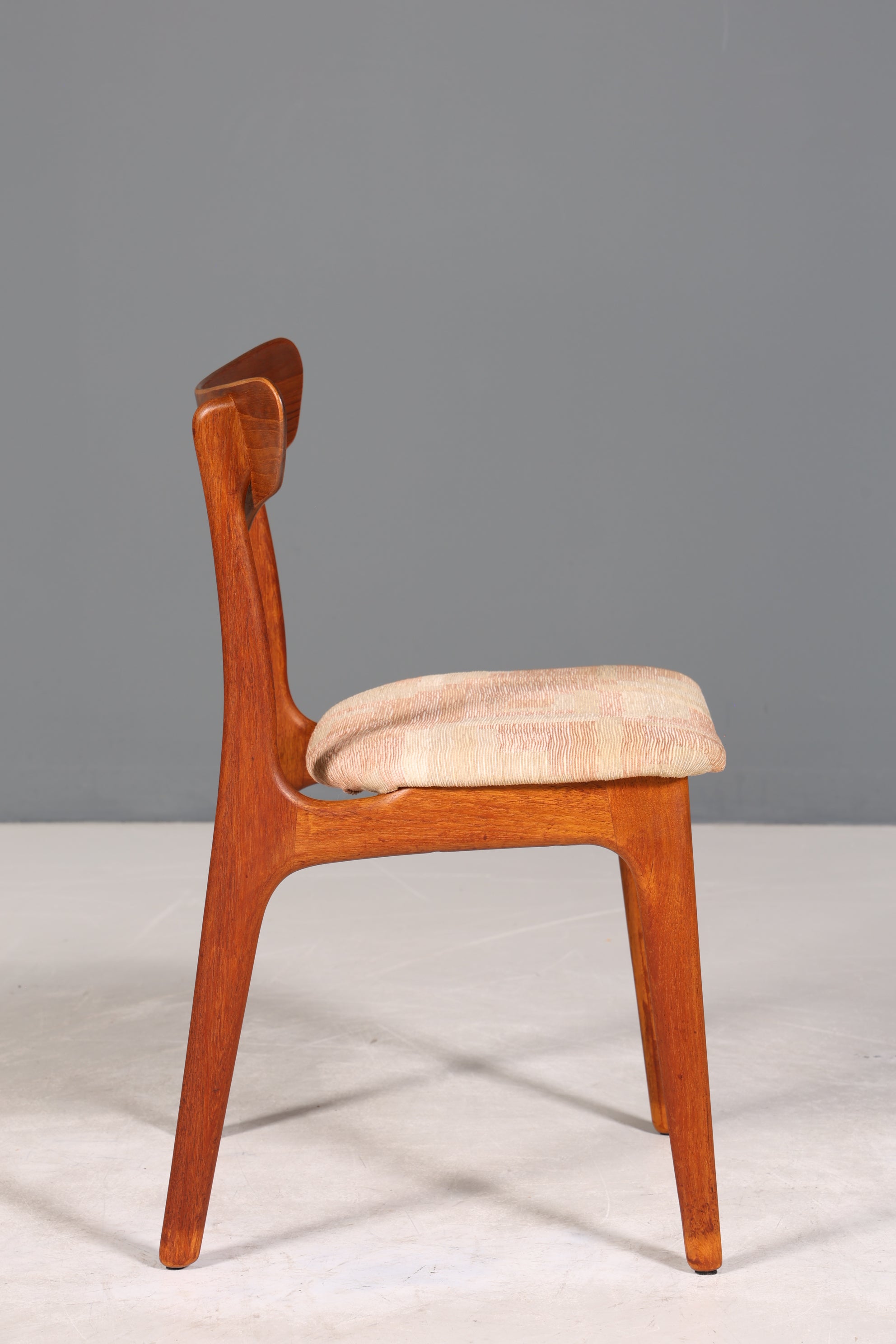 Stilvoller Original "Schiønning & Elgaard" Stuhl Mid Century Danish Teak Holz Esszimmer Stuhl Sekretär Stuhl 2 von 3