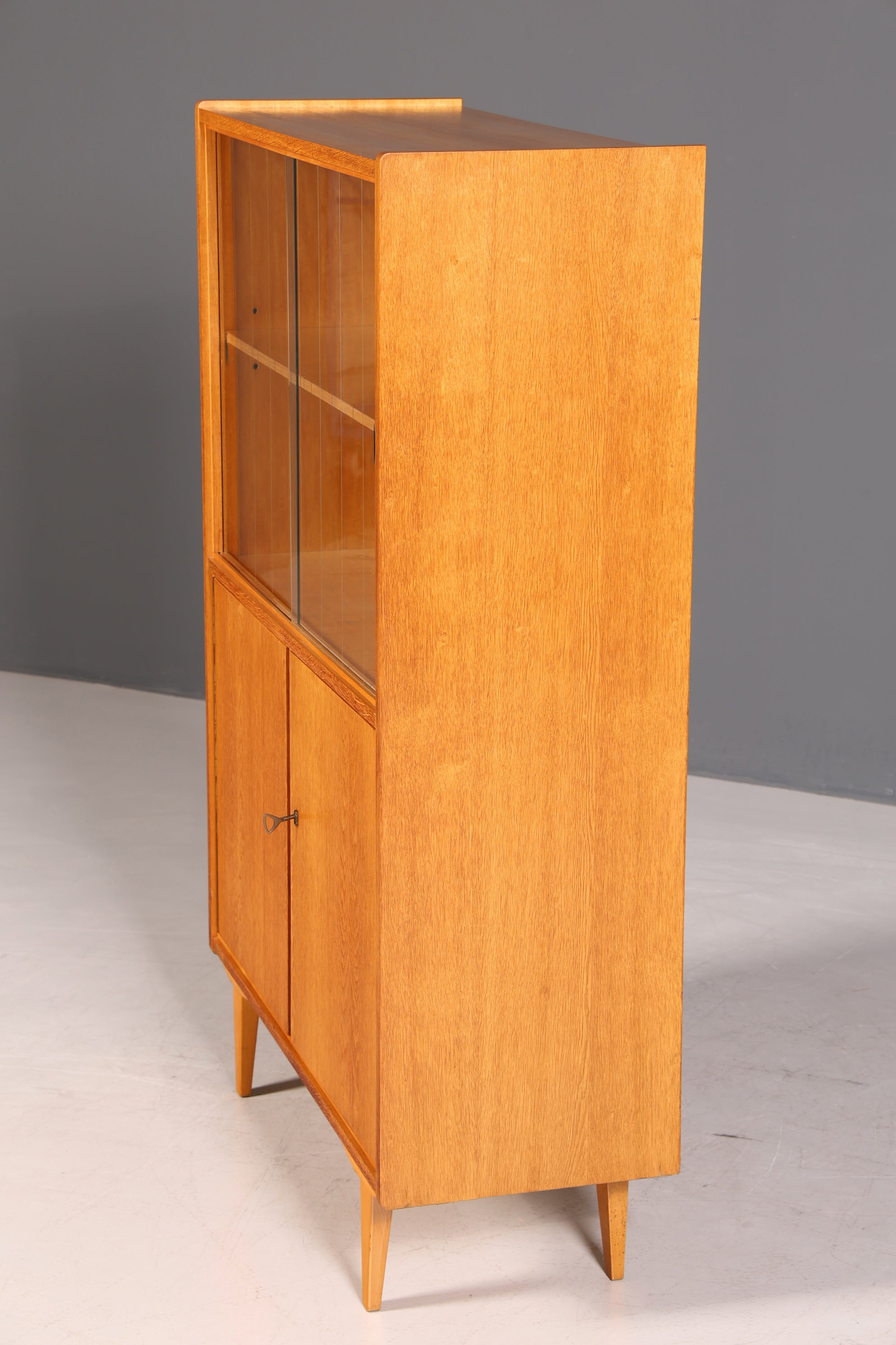Wunderschöne Mid Century Vitrine Retro Regal Vintage Bücherregal Schrank VEB
