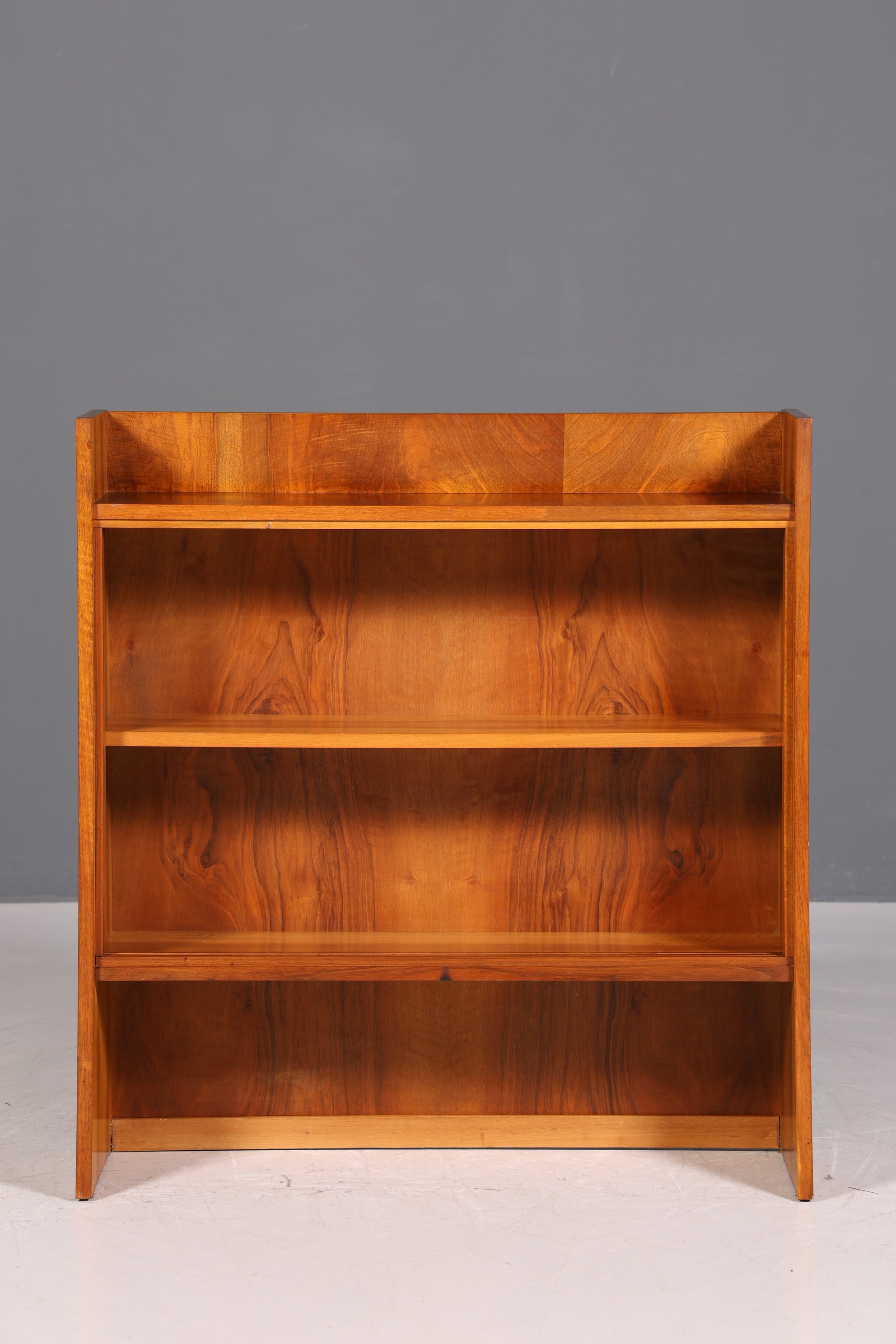 Wunderschönes Mid Century Regal Vintage Bücherregal Retro Standregal 60s Buchablage 1 von 2