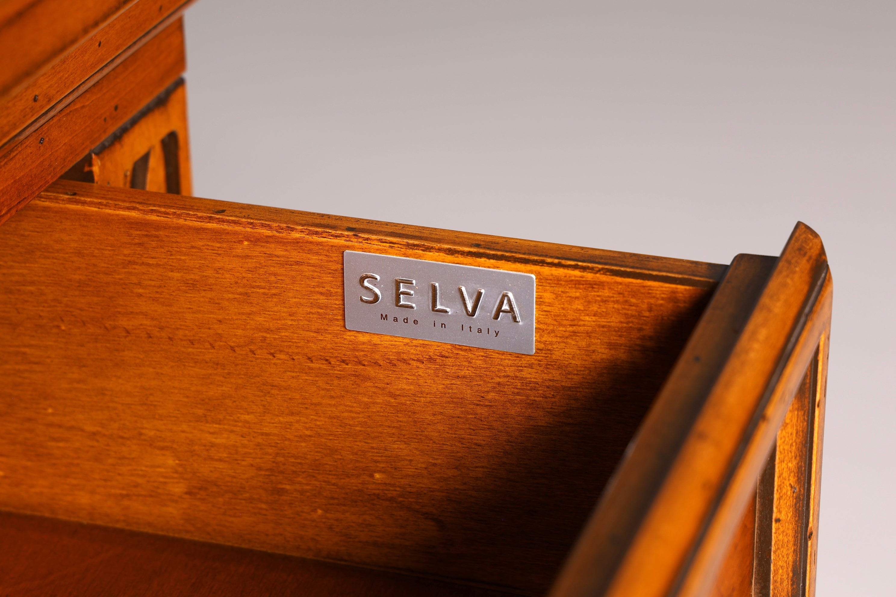 Wunderschöne Original Selva Kommode Villa Borghese Schrank Buffet Anrichte Sideboard Vintage