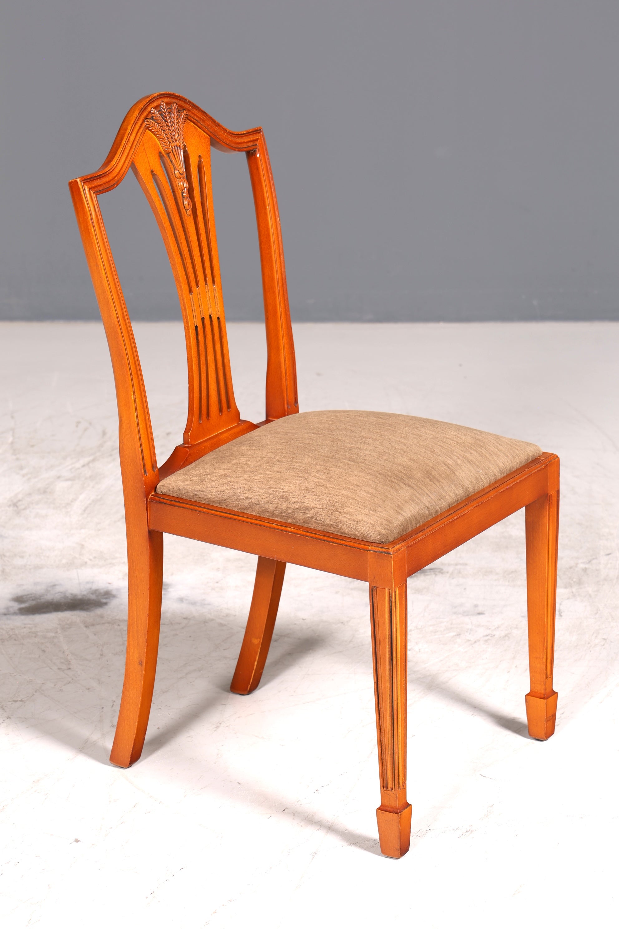 4x Wunderschöne Englische Stühle im Hepplewithe Stil Englisch Dining Chairs Küchenstühle Stuhlset