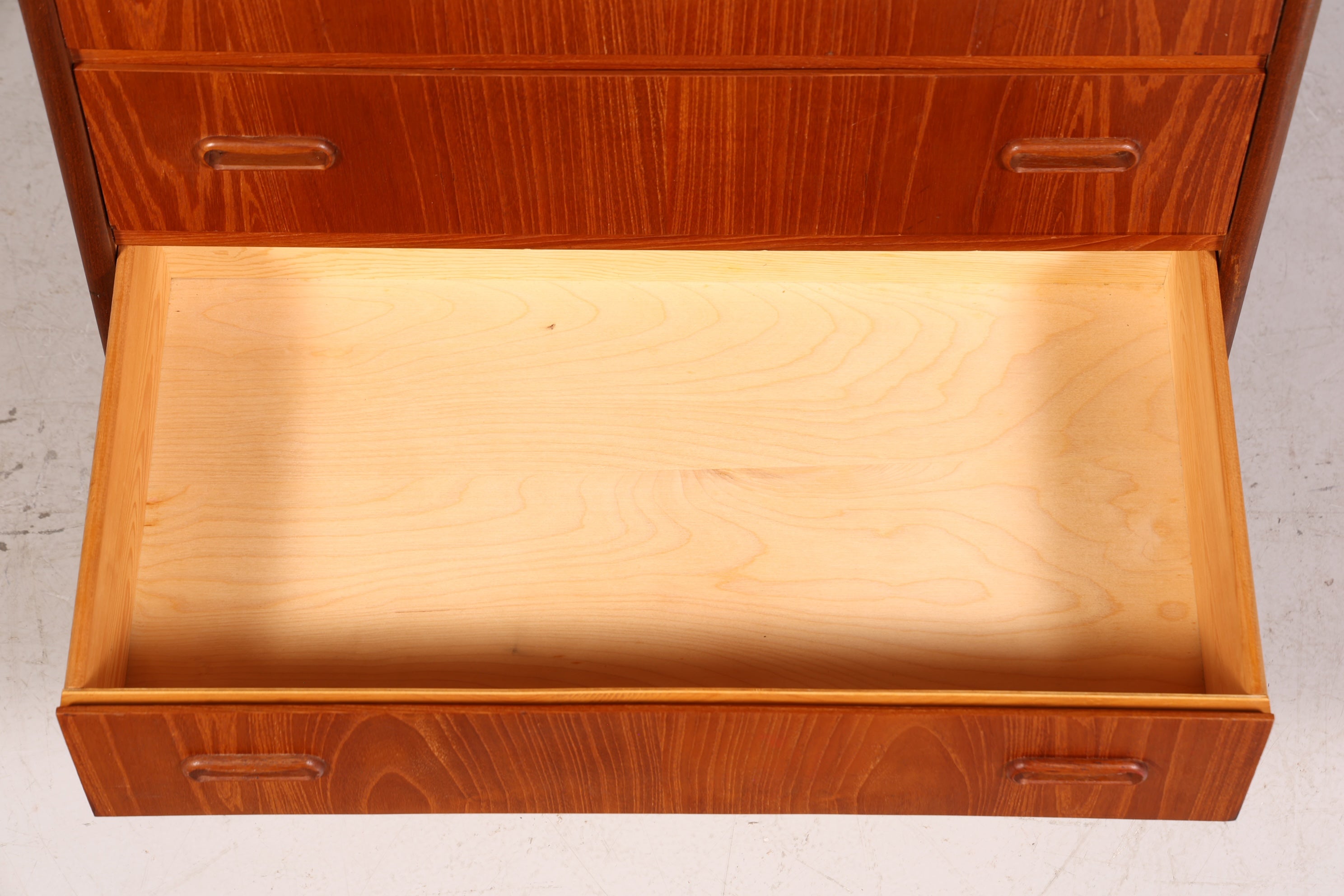 Wunderschöne Mid Century Kommode Retro Teak Holz Danish Design Vertiko 60s 70s Schrank Schubladenkommode