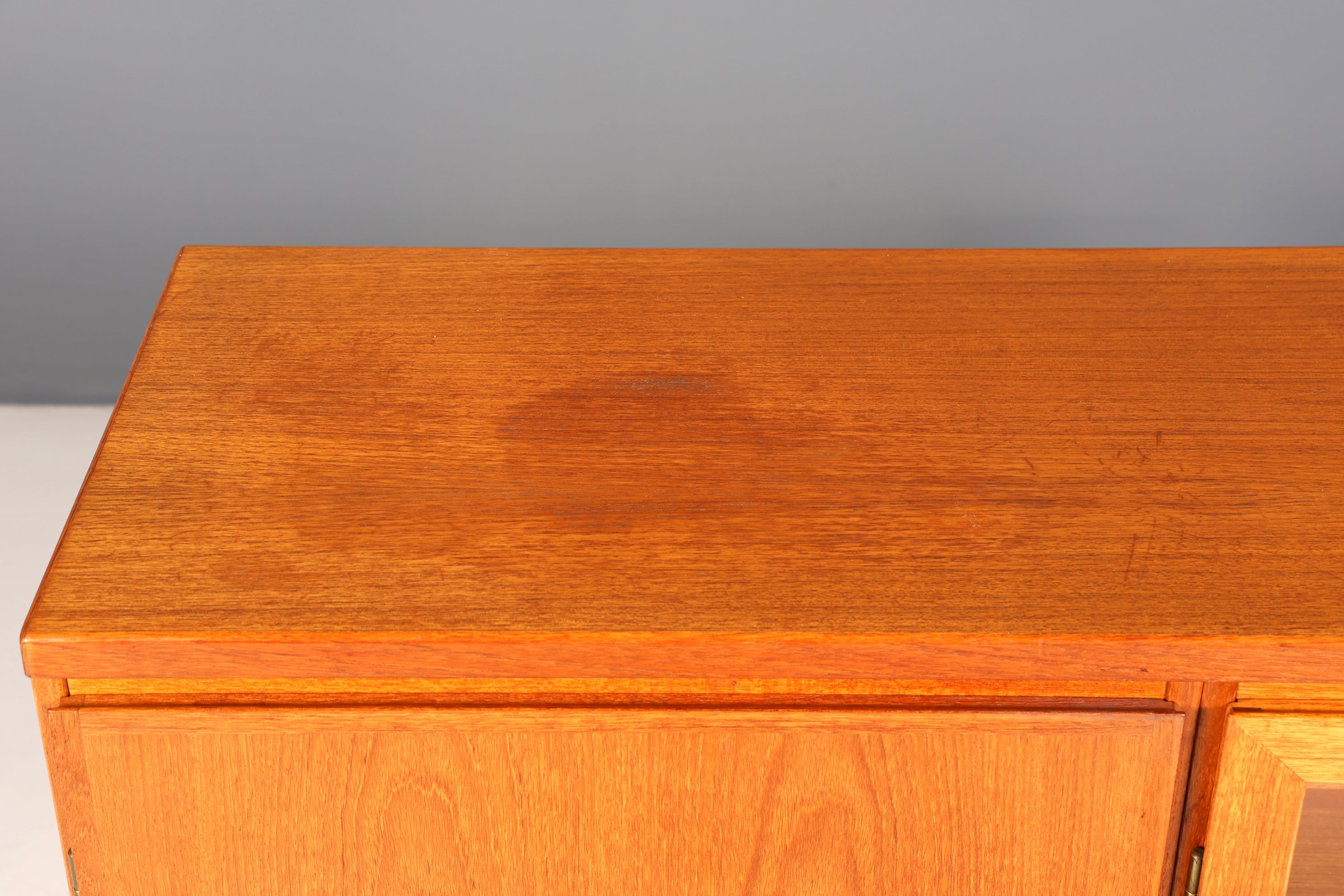 Traumhafter Mid Century Highboard Retro Vitrine 60er Jahre Schrank Regal Kommode