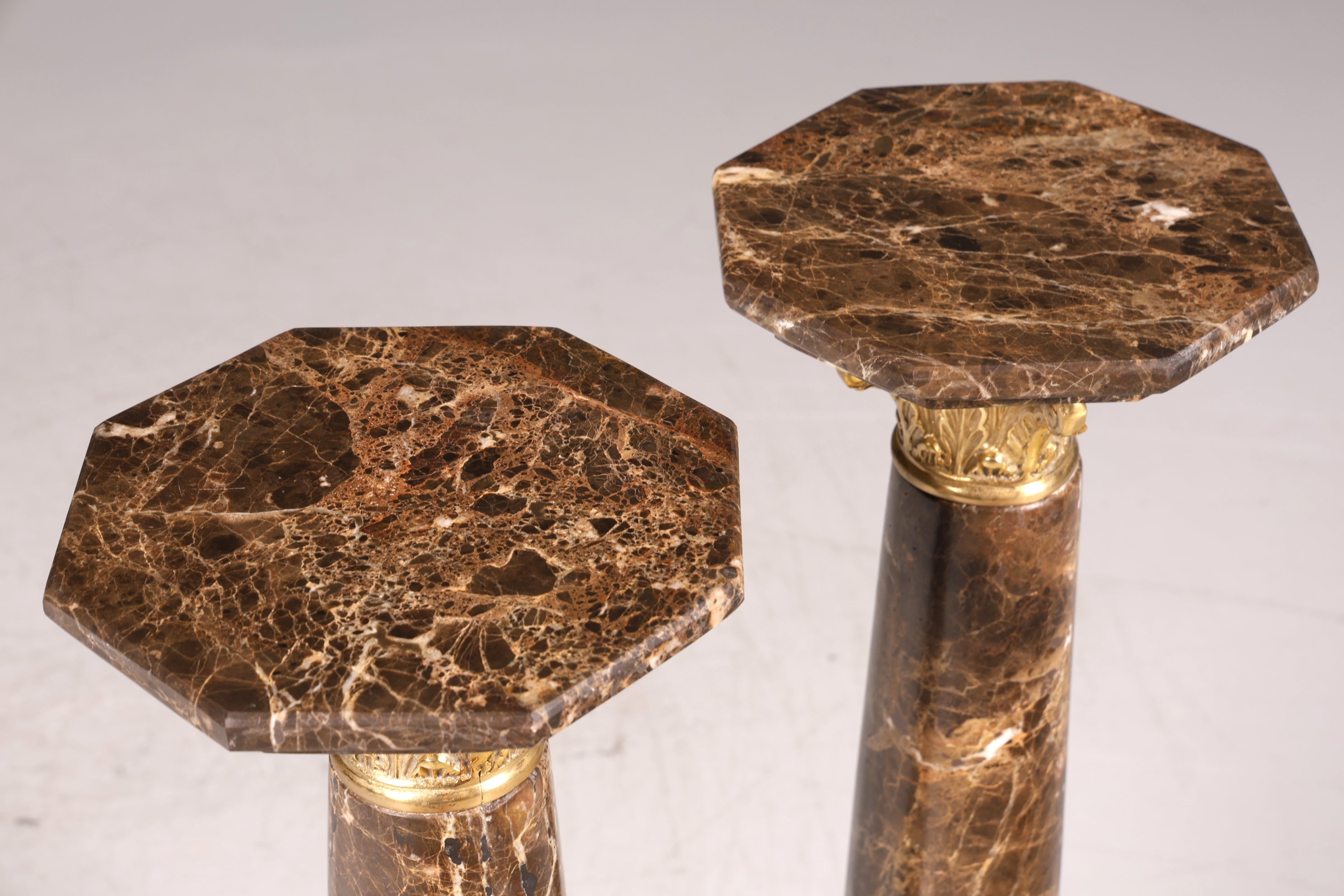 Beautiful Baroque style column, Louis XV marble flower column, natural stone brown base, shelf 1 of 2