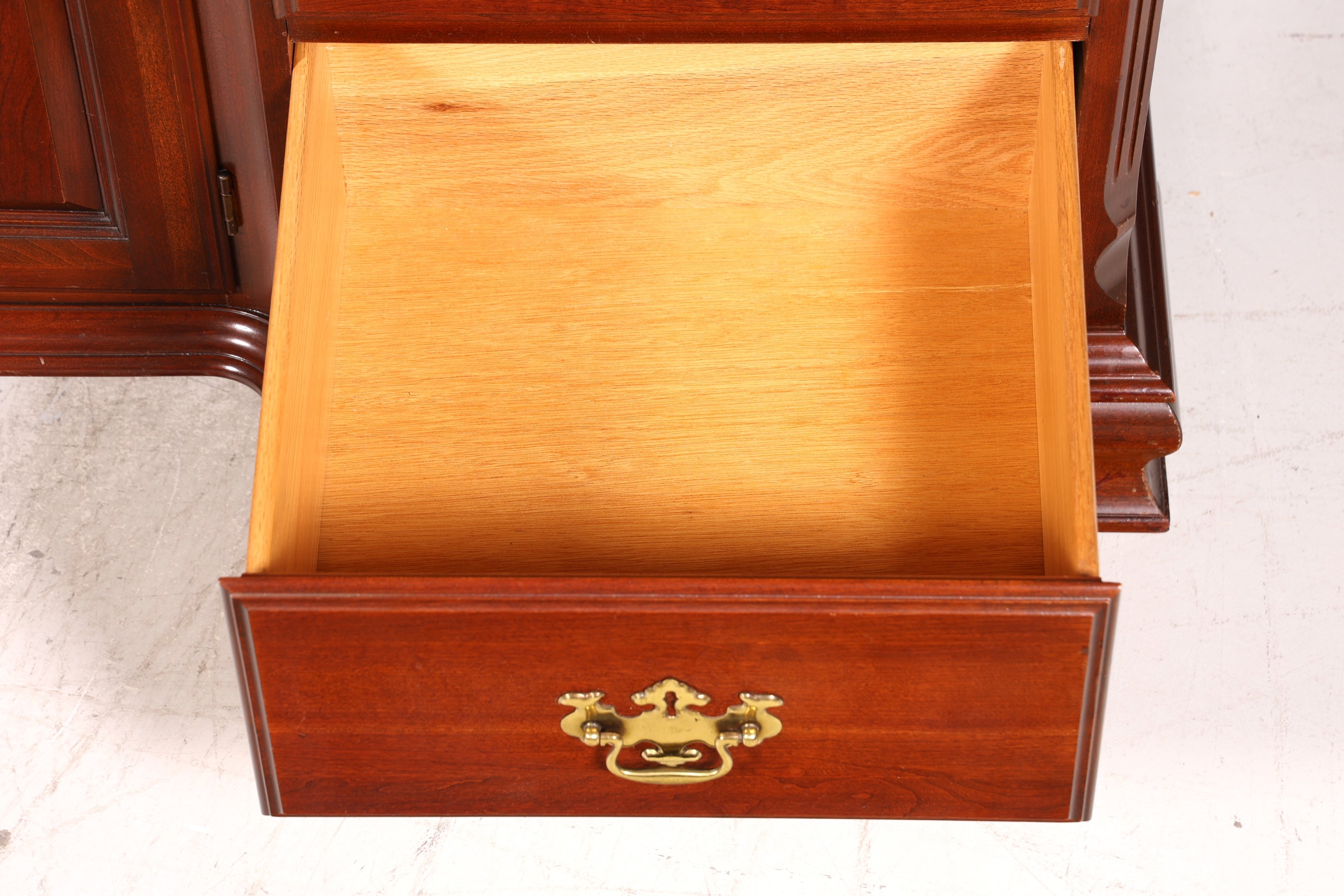 Wunderschönes Sideboard der Marke Pennsylvania House Antik Stil Schrank Kommode USA Anrichte Schubladenkommode